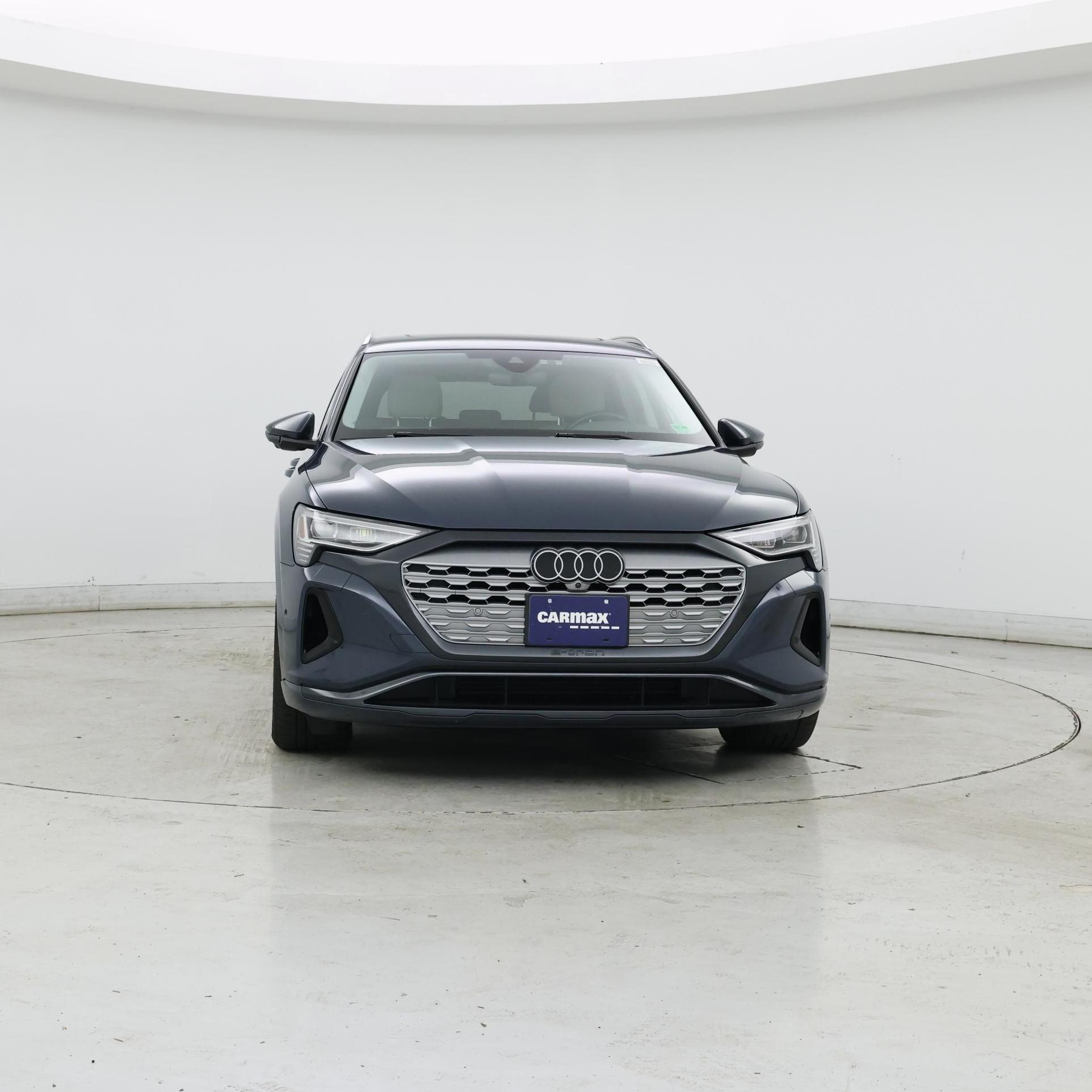 Thumbnail: 2024 Audi Q8 e-tron - 5