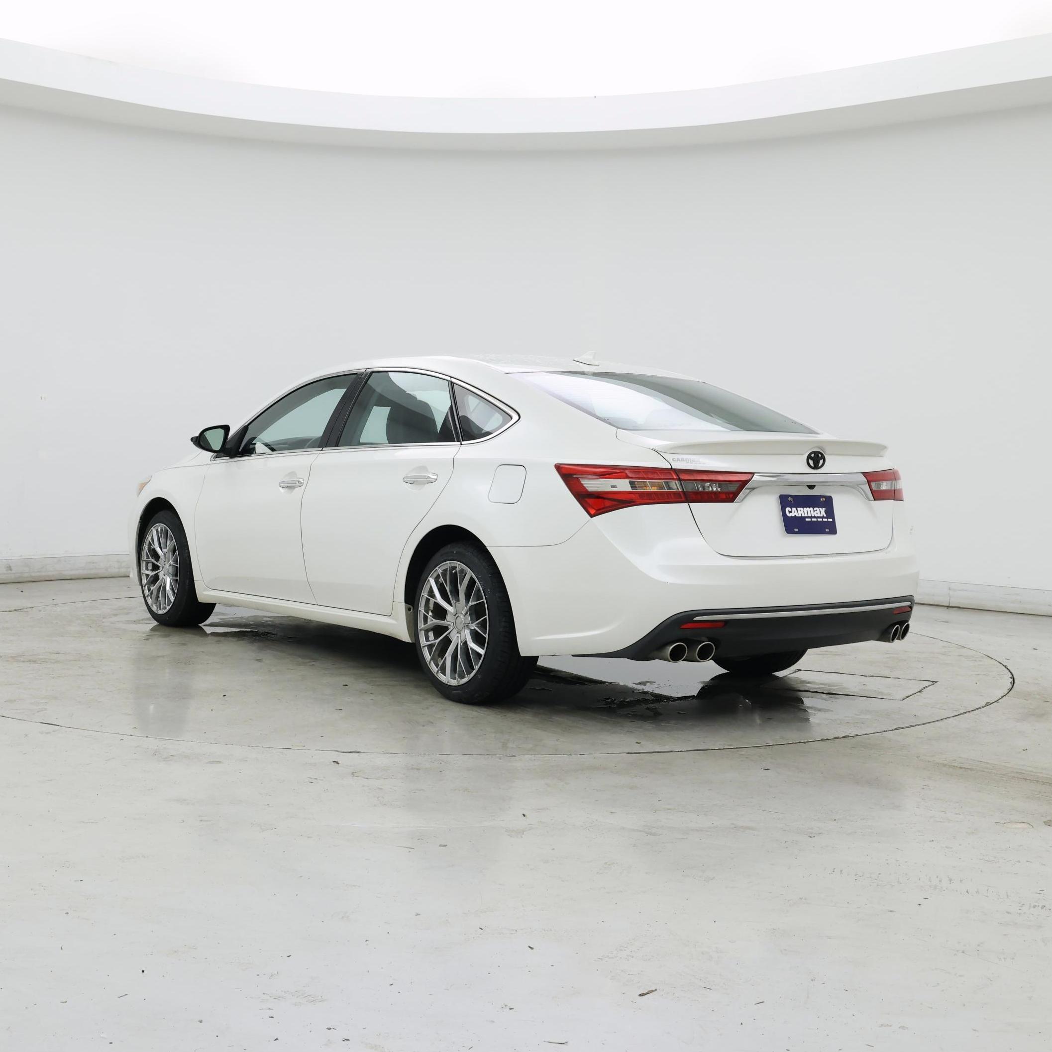 Thumbnail: 2016 Toyota Avalon - 2