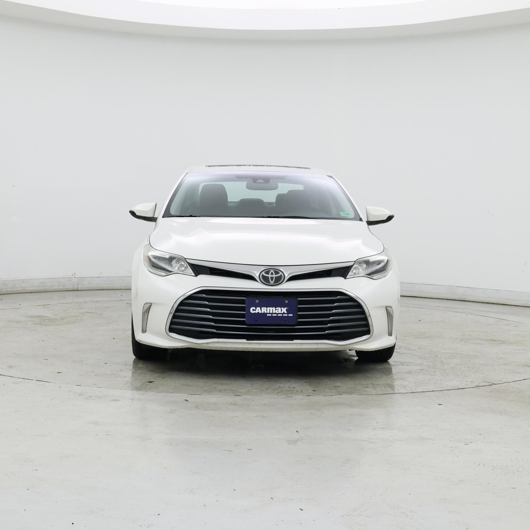 Thumbnail: 2016 Toyota Avalon - 5