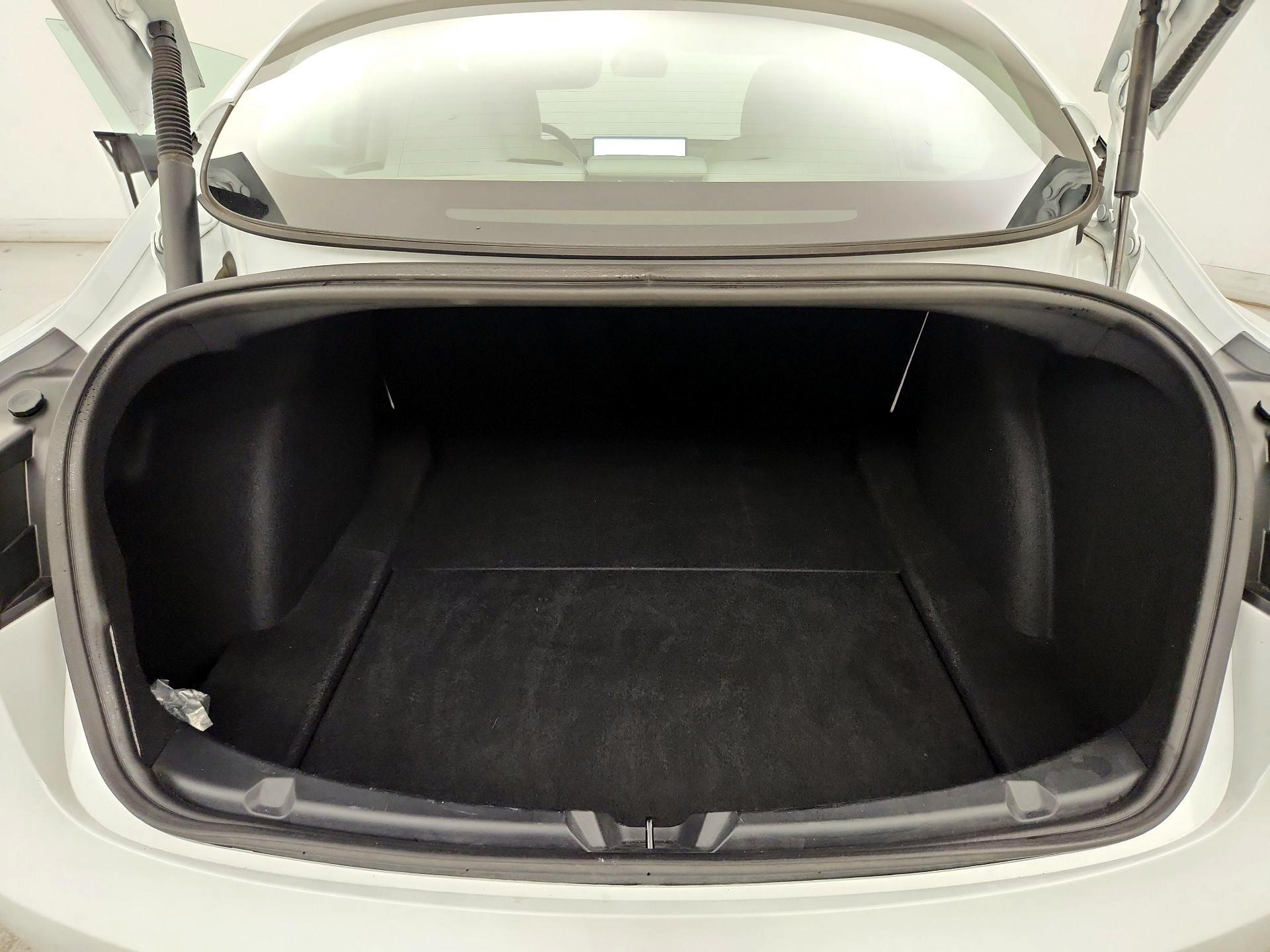 Thumbnail: 2022 Tesla Model 3 - 20