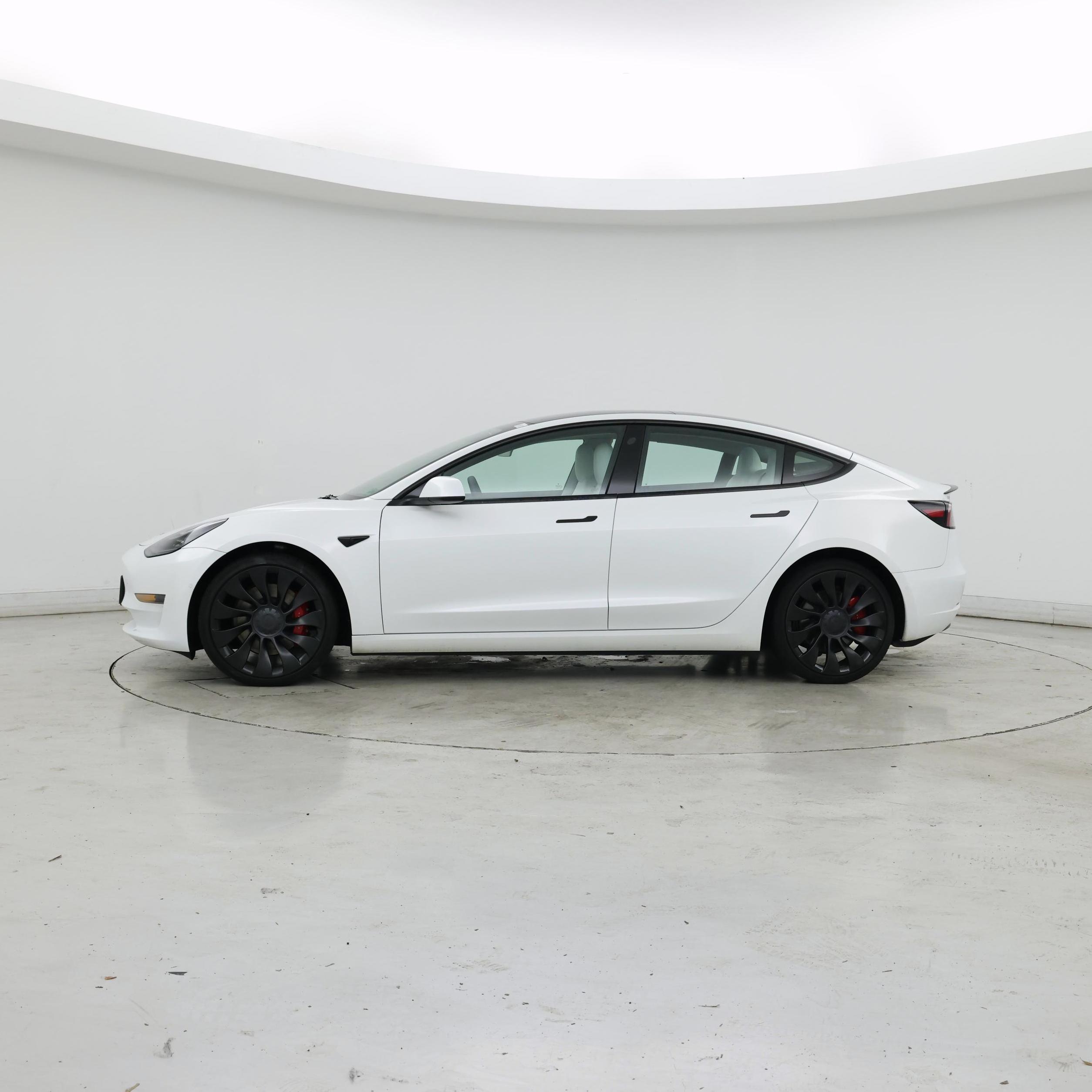 Thumbnail: 2022 Tesla Model 3 - 3