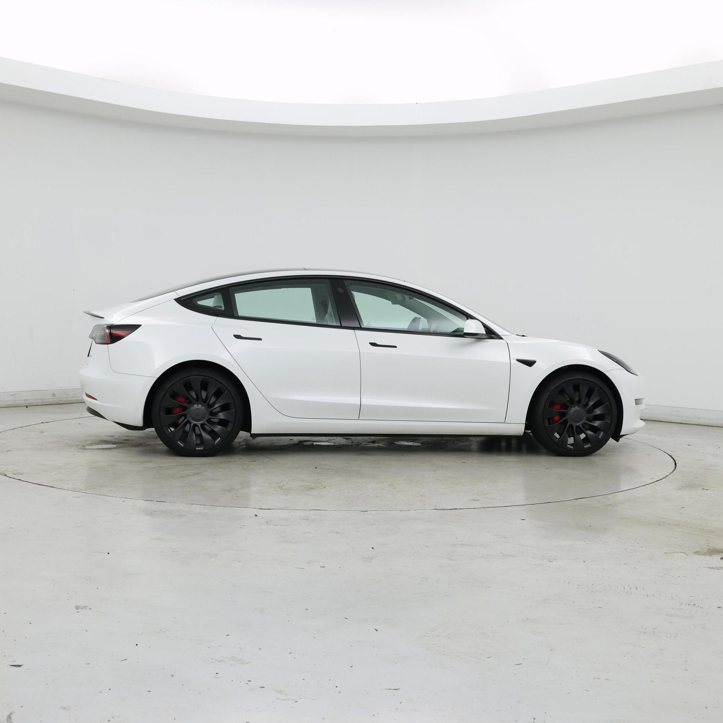 Thumbnail: 2022 Tesla Model 3 - 7