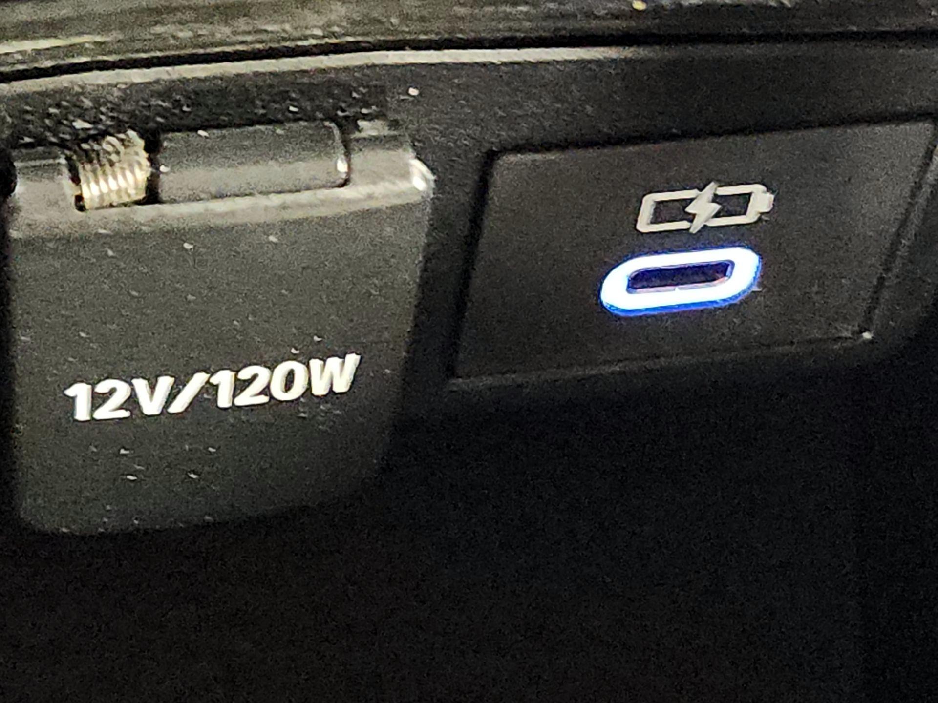 Thumbnail: 2022 Toyota Corolla - 19