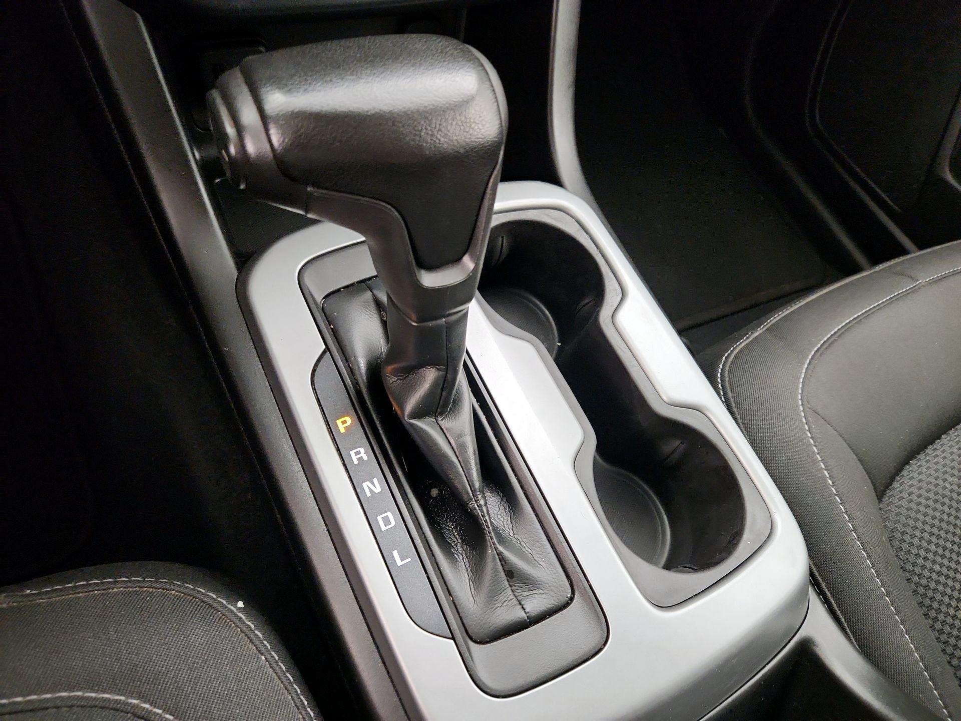 Thumbnail: 2019 Chevrolet Colorado - 17