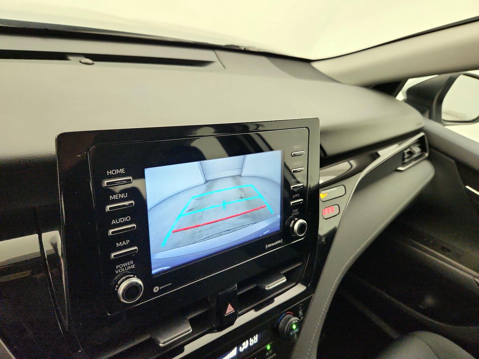 Thumbnail: 2022 Toyota Camry - 14