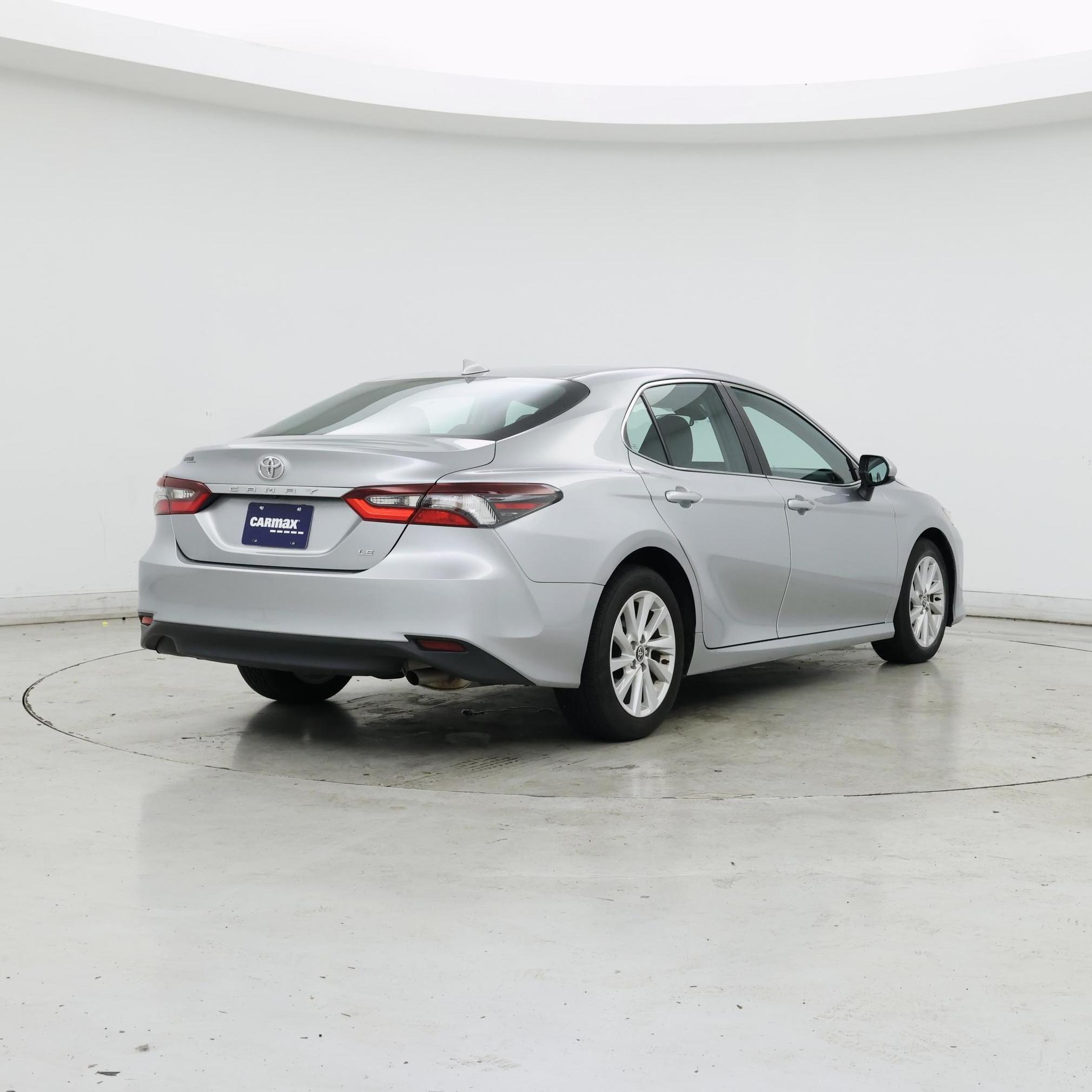 Thumbnail: 2022 Toyota Camry - 8