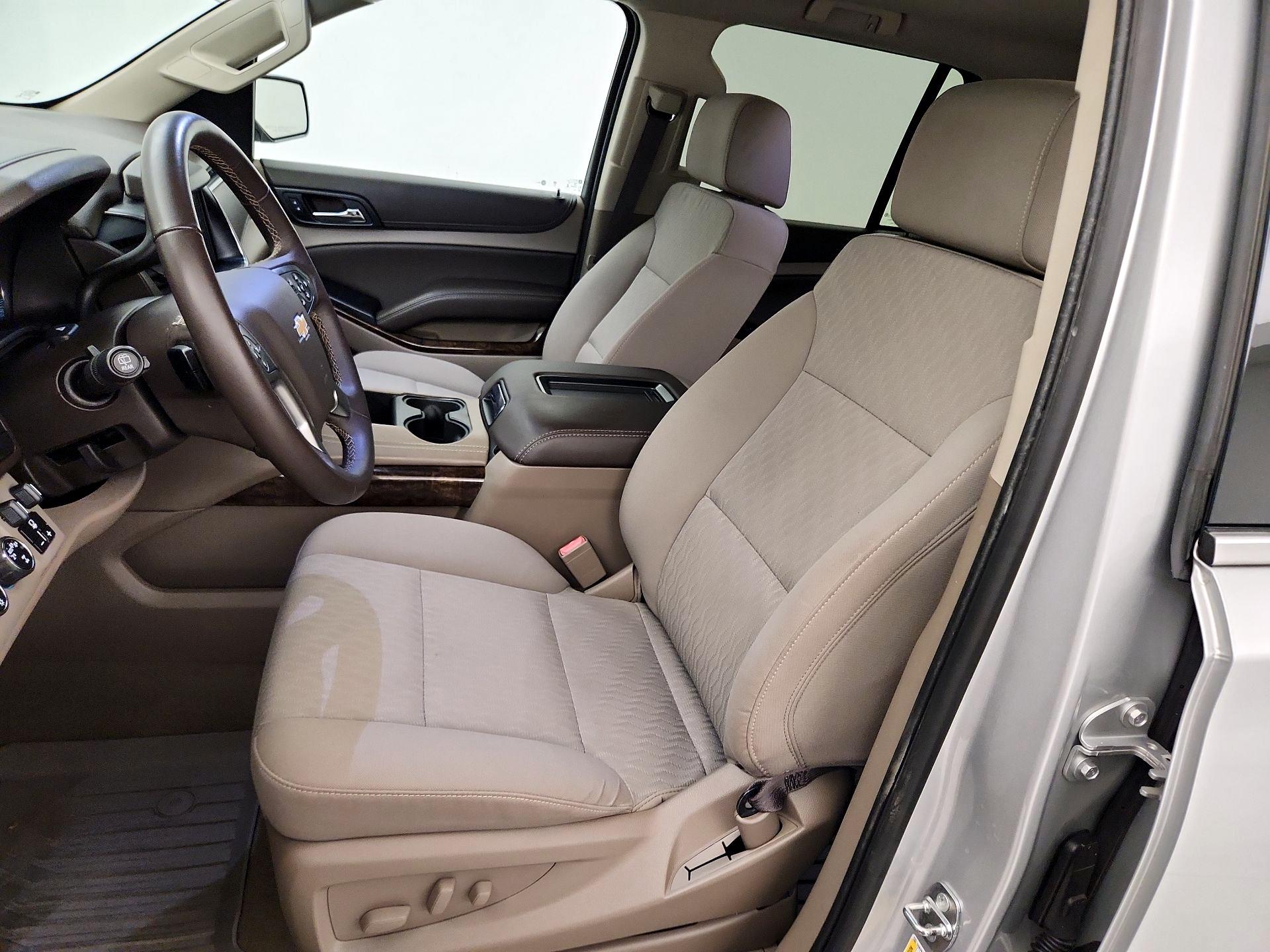 Thumbnail: 2018 Chevrolet Tahoe - 11