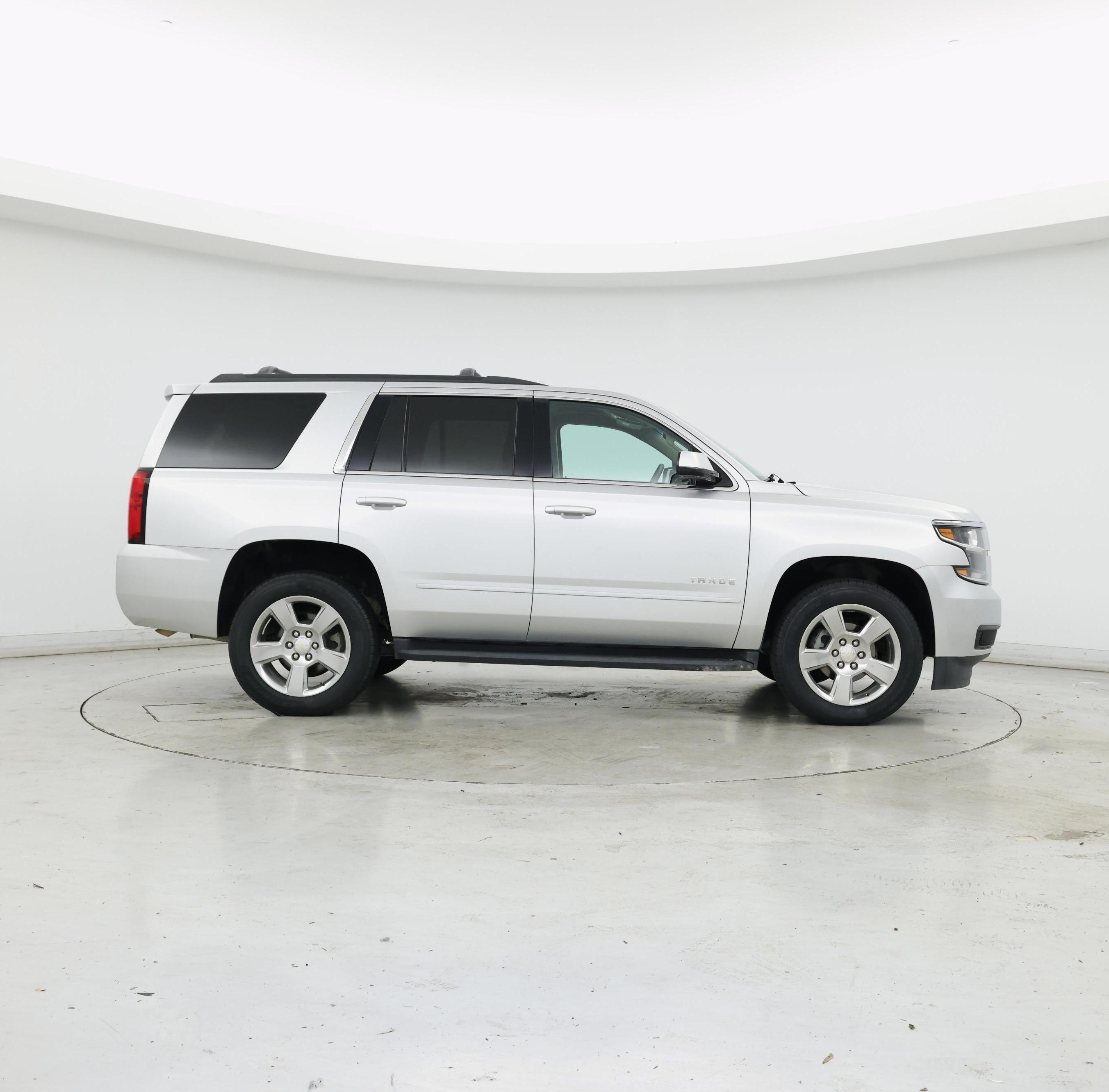 Thumbnail: 2018 Chevrolet Tahoe - 7