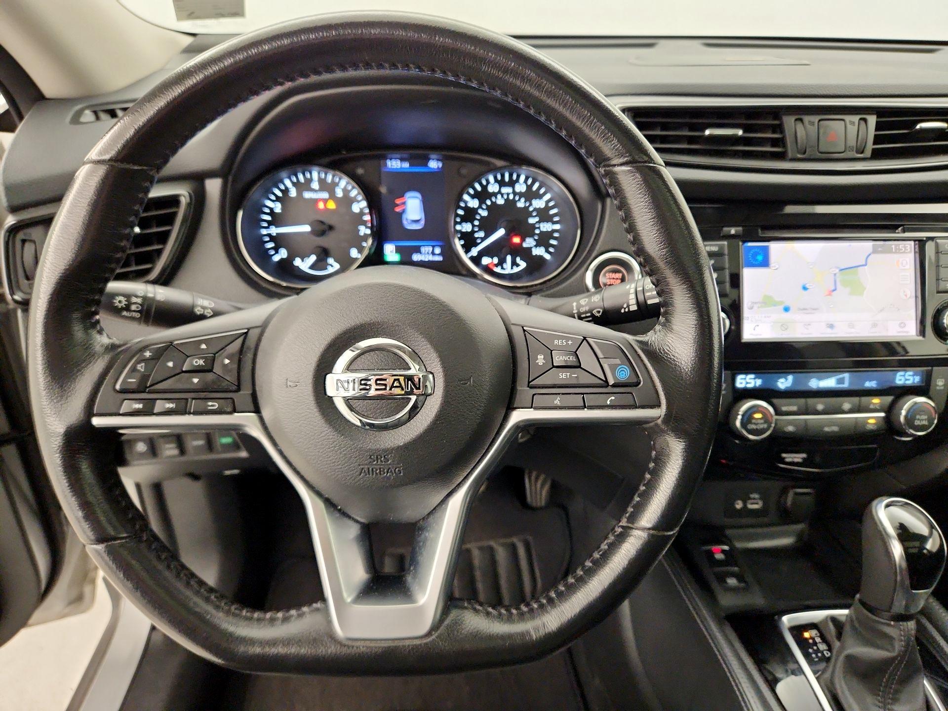 Thumbnail: 2018 Nissan Rogue - 10