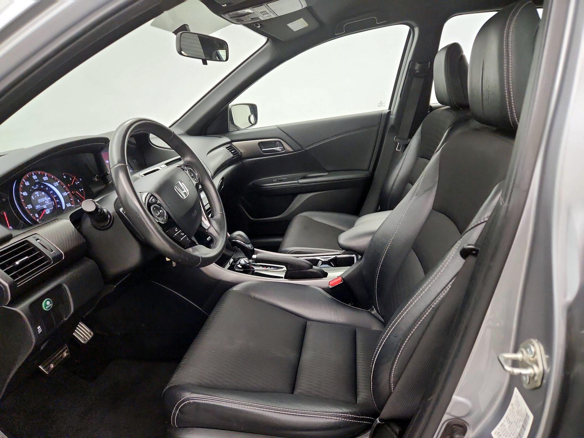 Thumbnail: 2017 Honda Accord - 11
