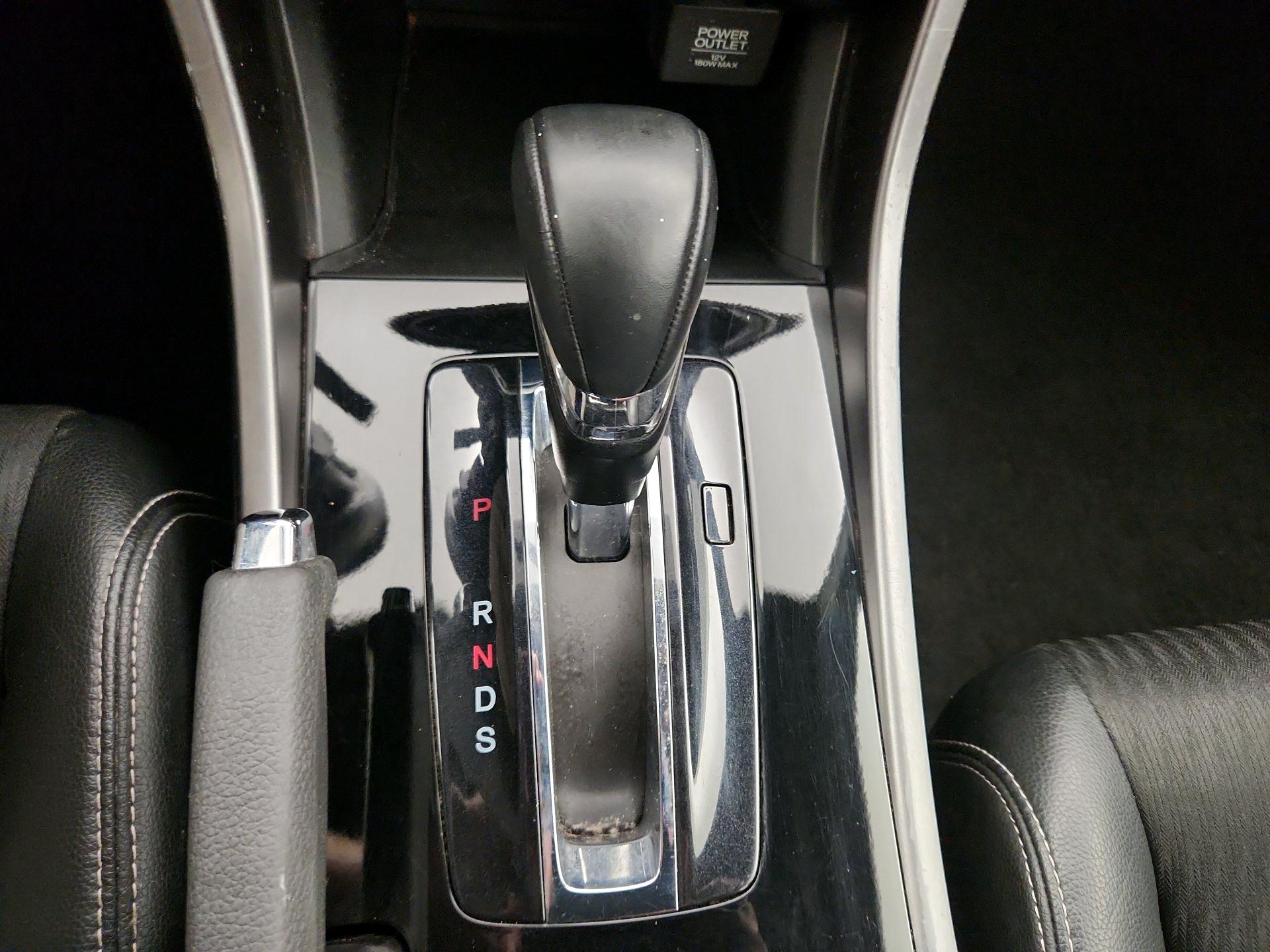 Thumbnail: 2017 Honda Accord - 17