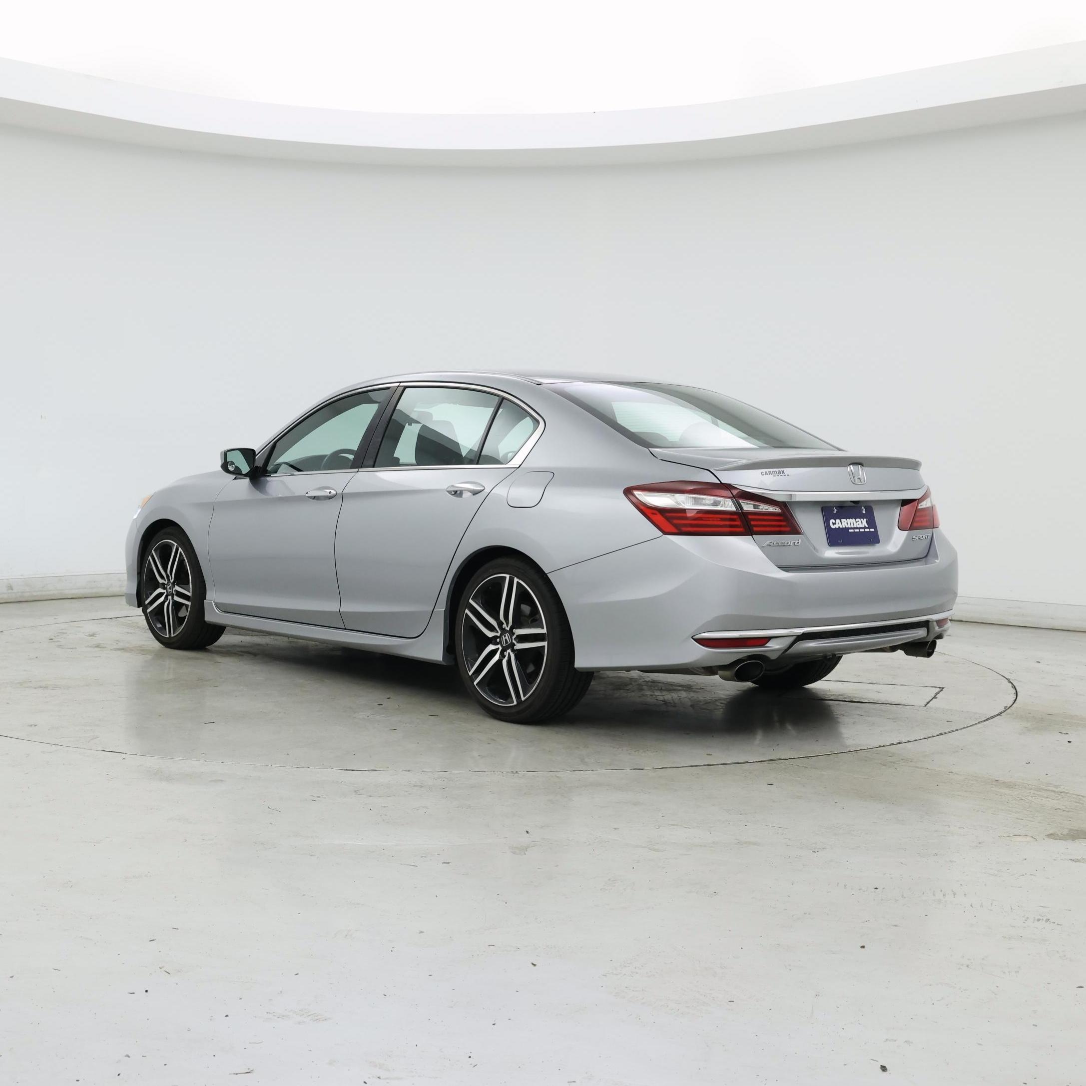Thumbnail: 2017 Honda Accord - 2