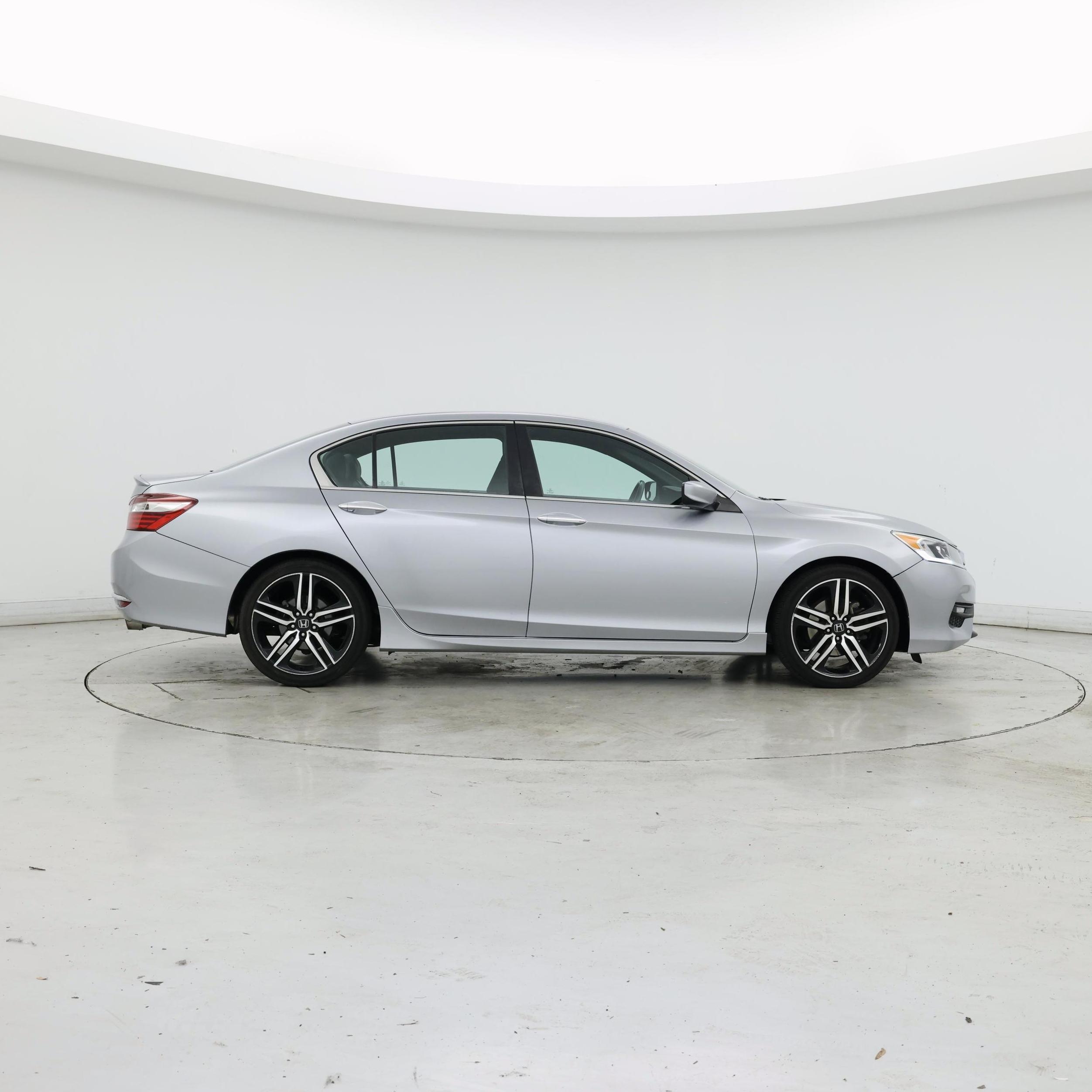 Thumbnail: 2017 Honda Accord - 7