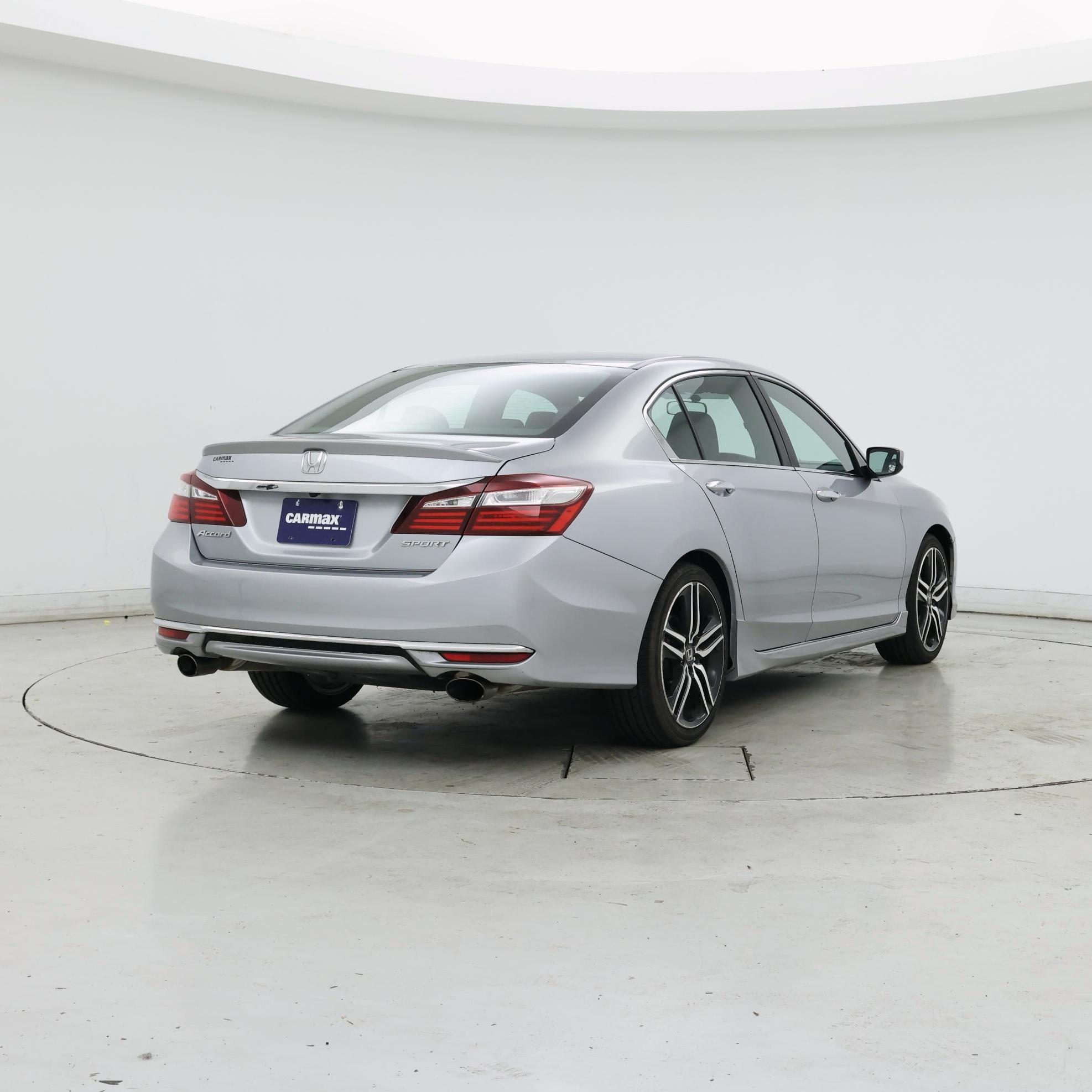 Thumbnail: 2017 Honda Accord - 8