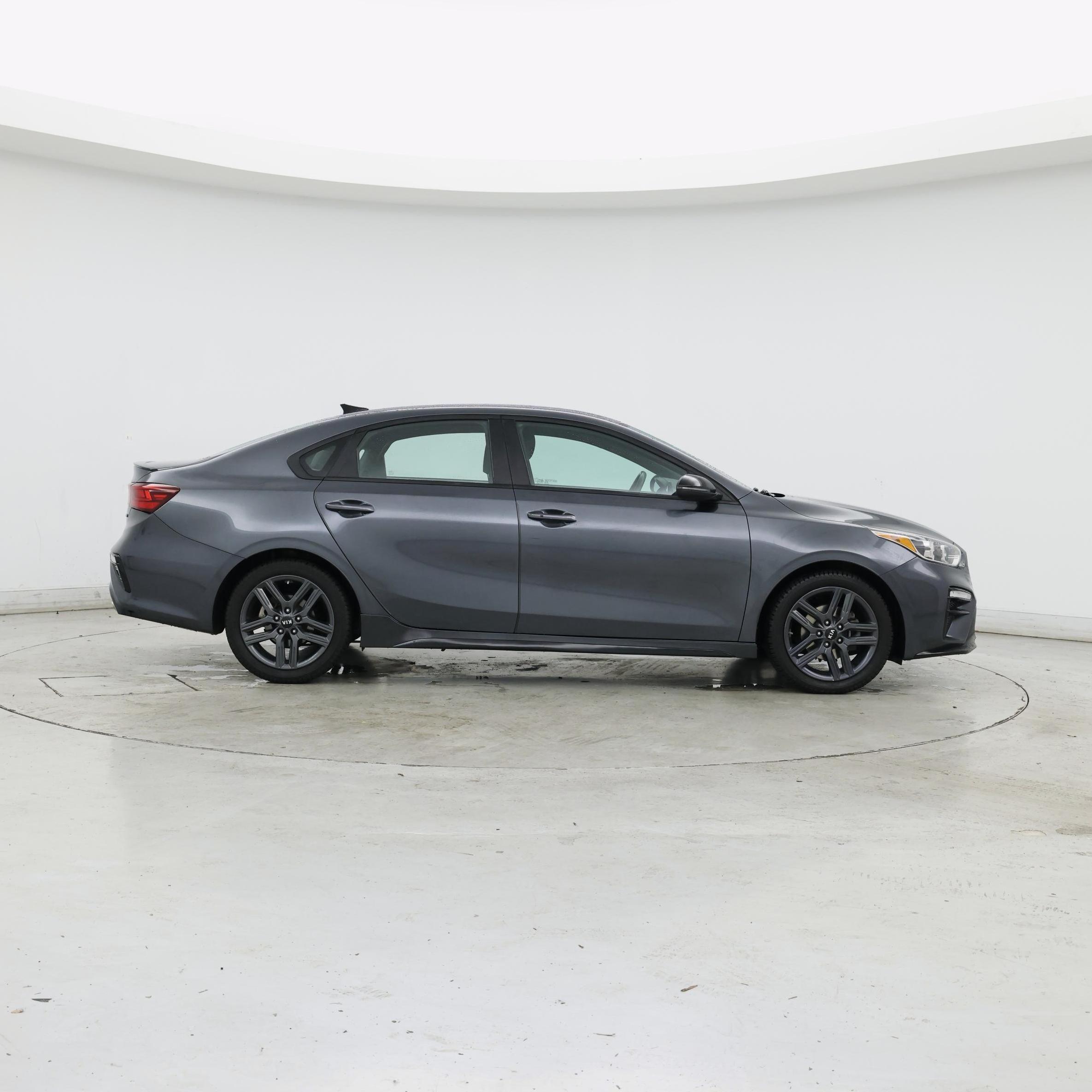 Thumbnail: 2021 Kia Forte - 7