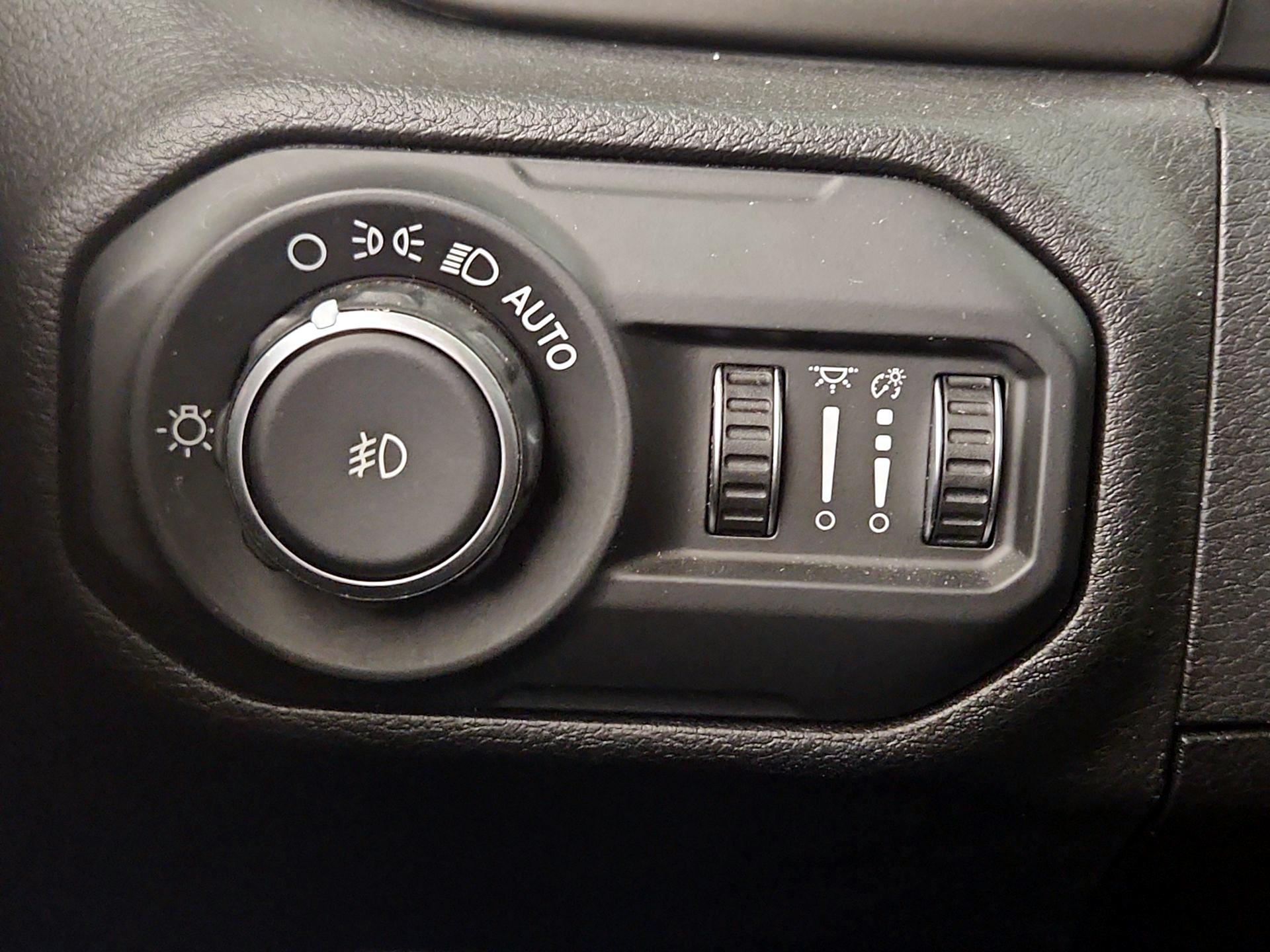 Thumbnail: 2021 Jeep Wrangler - 13