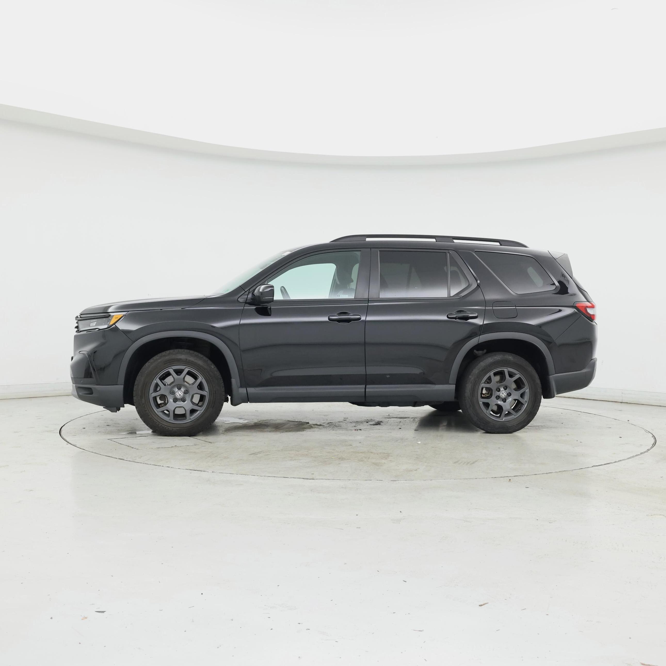 Thumbnail: 2024 Honda Pilot - 3
