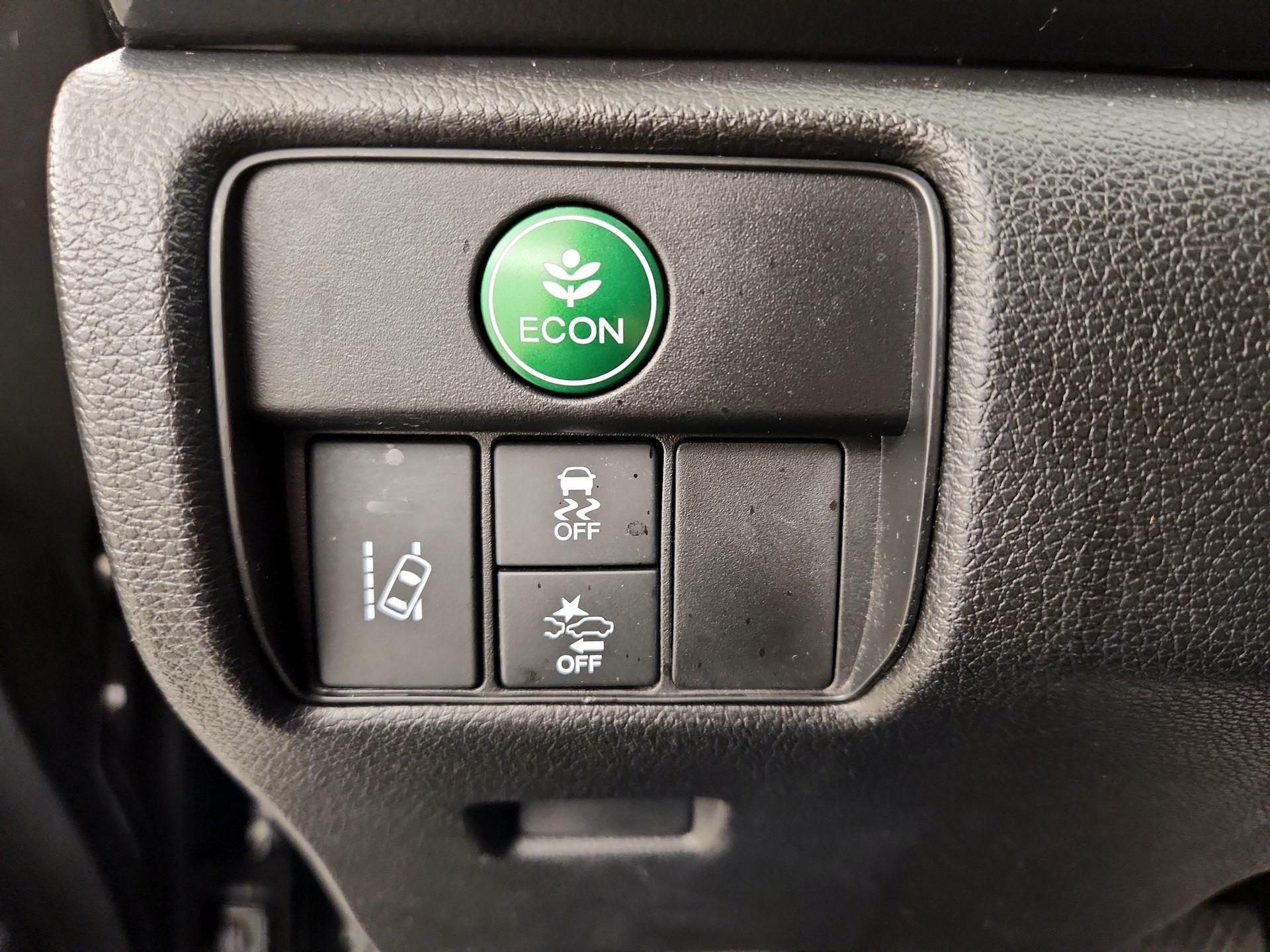 Thumbnail: 2016 Honda Accord - 13