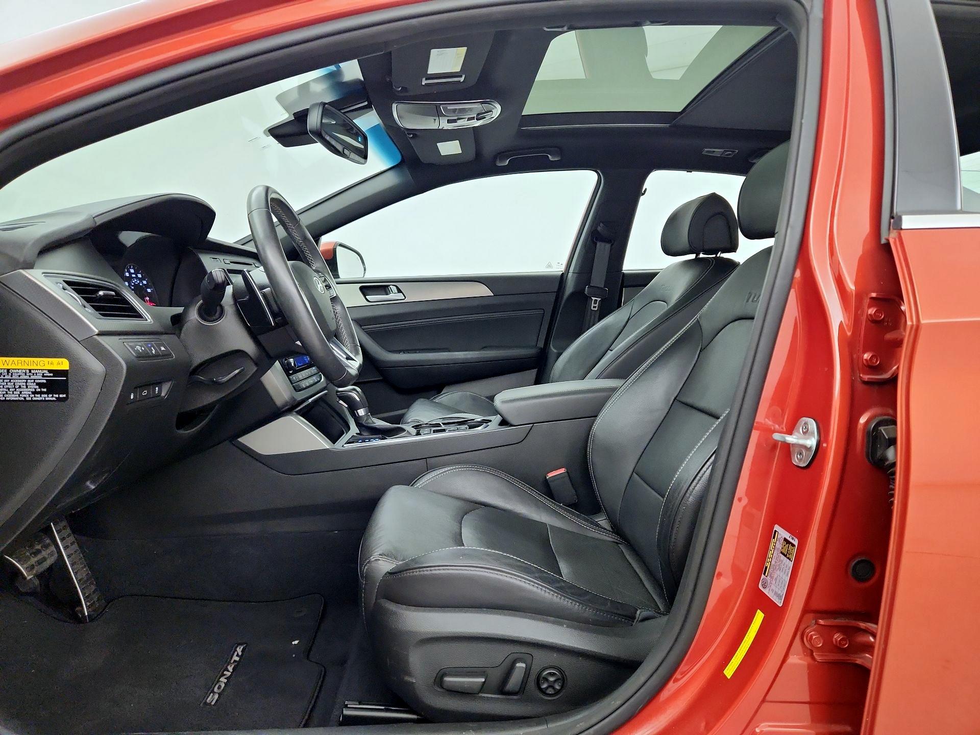 Thumbnail: 2015 Hyundai Sonata - 11