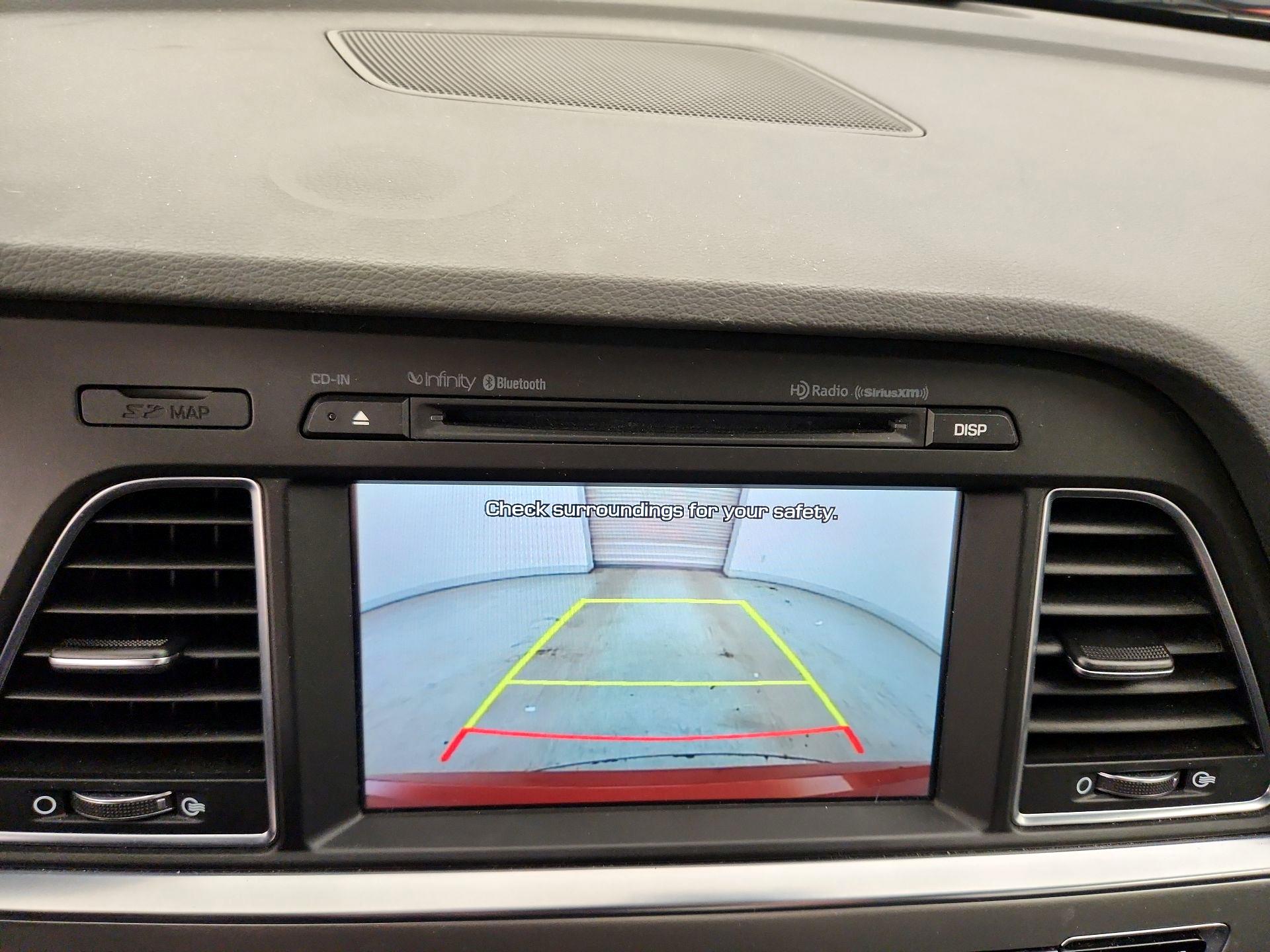 Thumbnail: 2015 Hyundai Sonata - 15