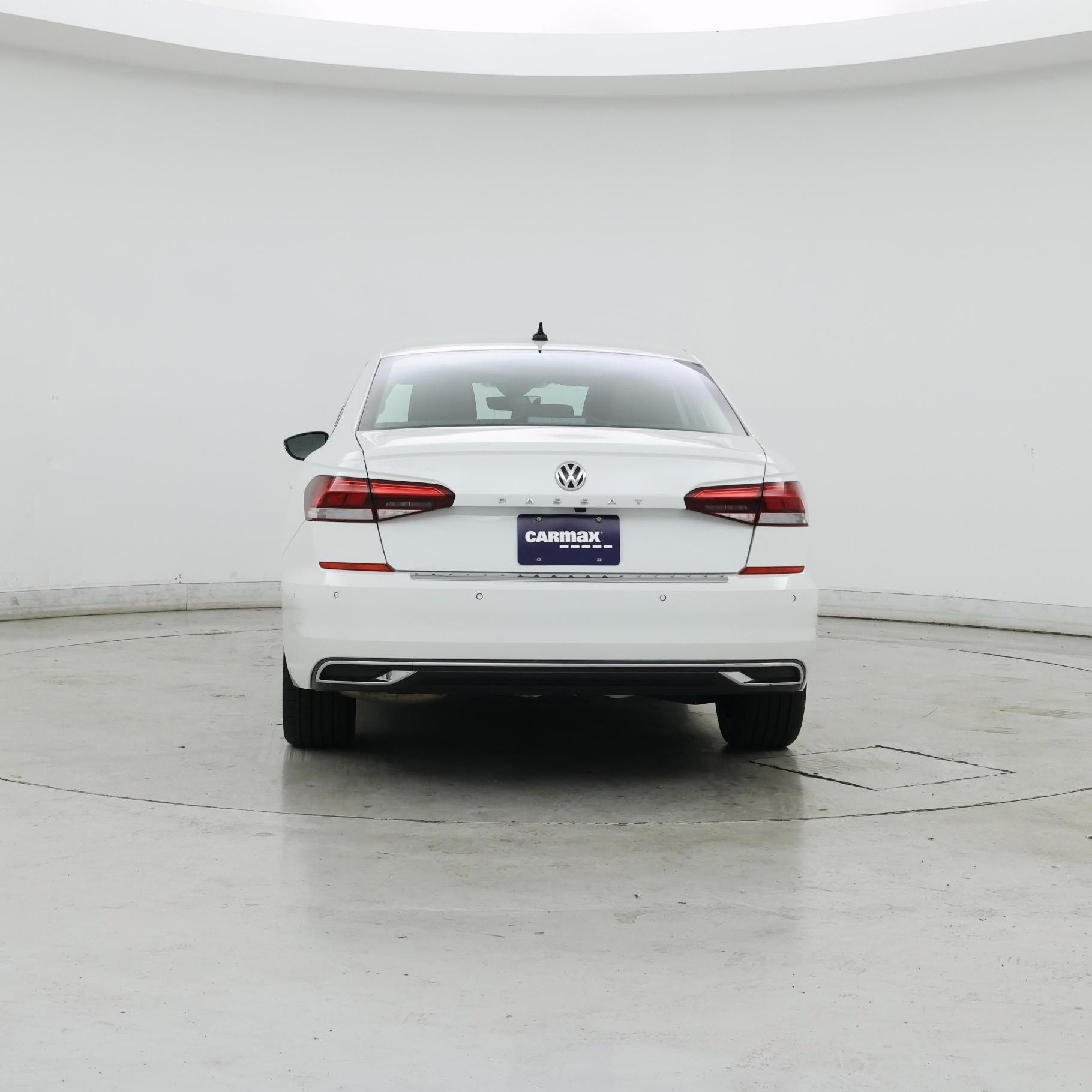 Thumbnail: 2022 Volkswagen Passat - 6