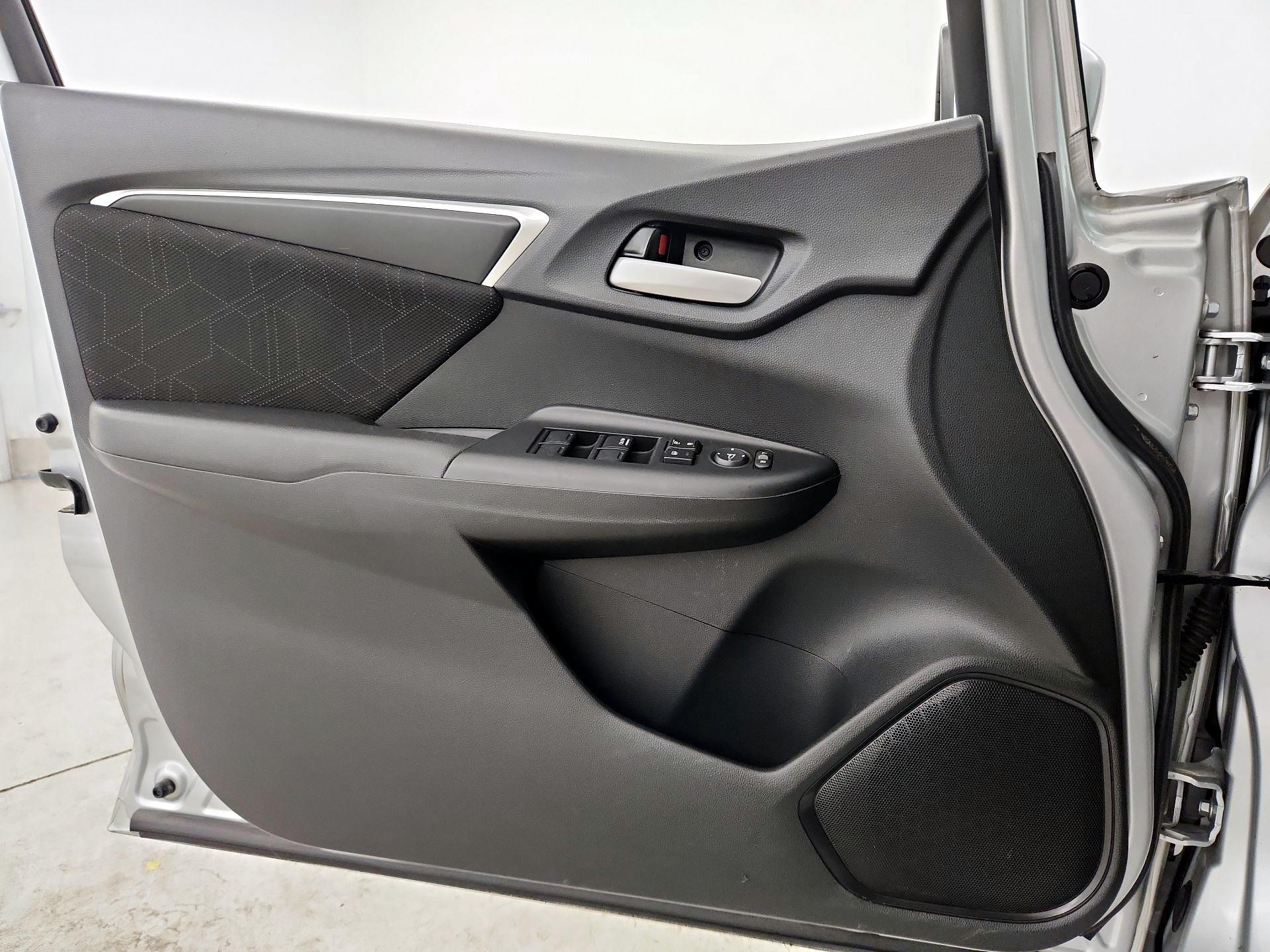 Thumbnail: 2015 Honda Fit - 12