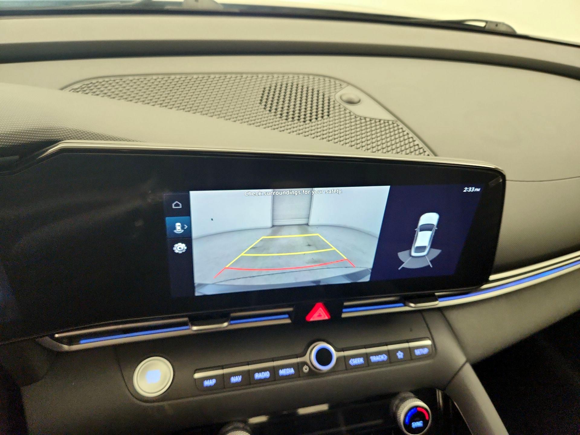 Thumbnail: 2022 Hyundai Elantra - 15
