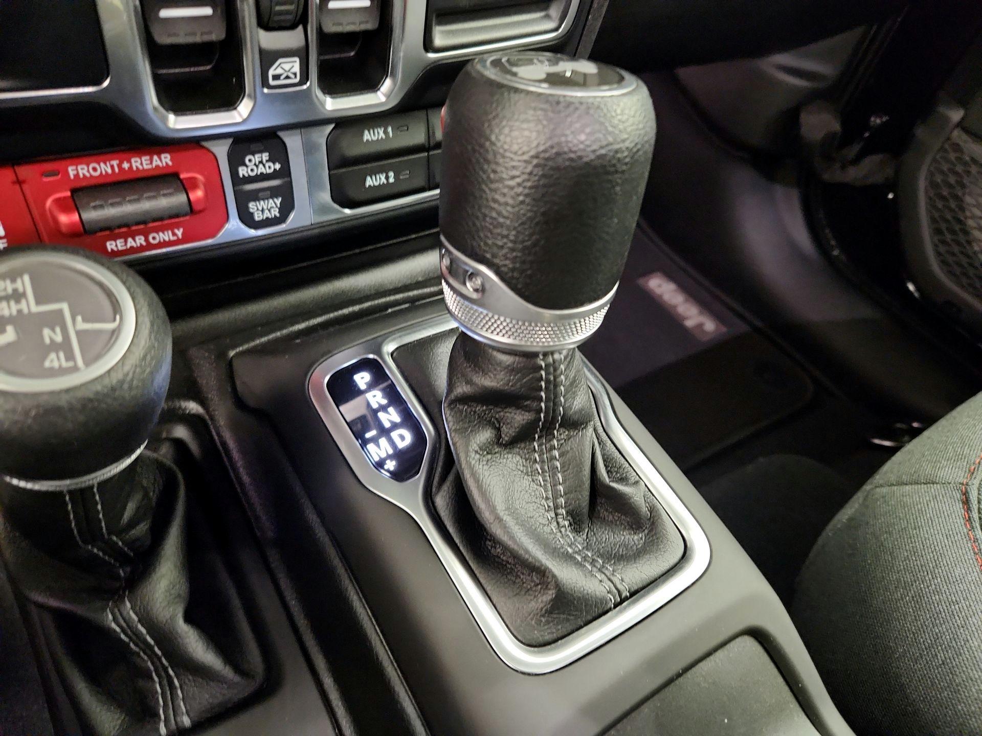 Thumbnail: 2024 Jeep Wrangler - 18