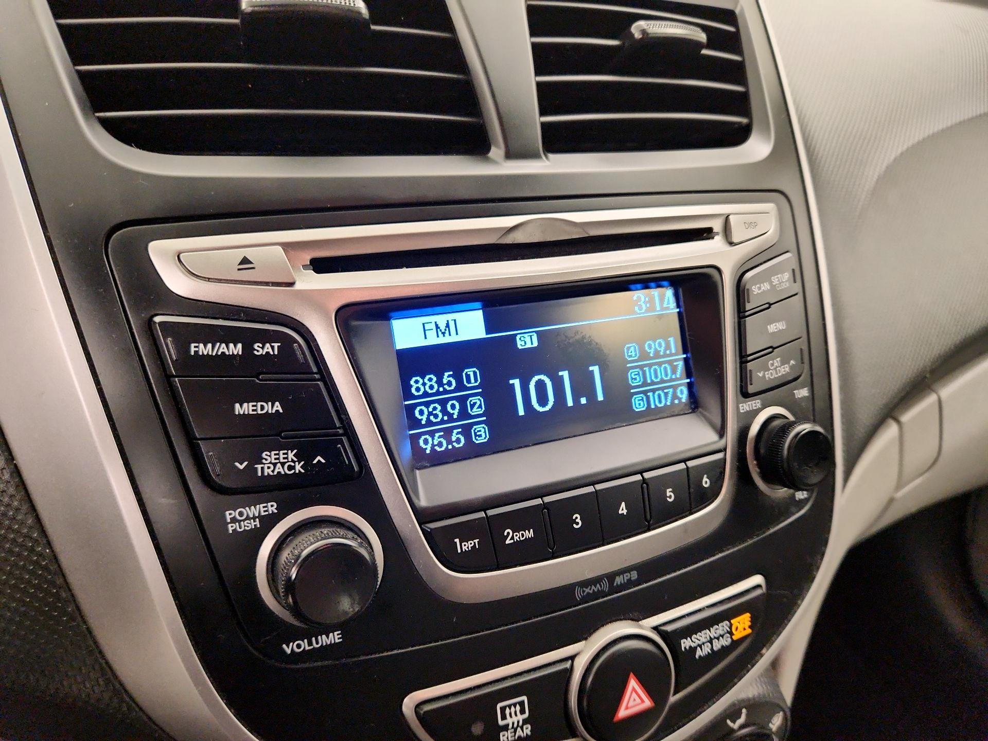 Thumbnail: 2017 Hyundai Accent - 14