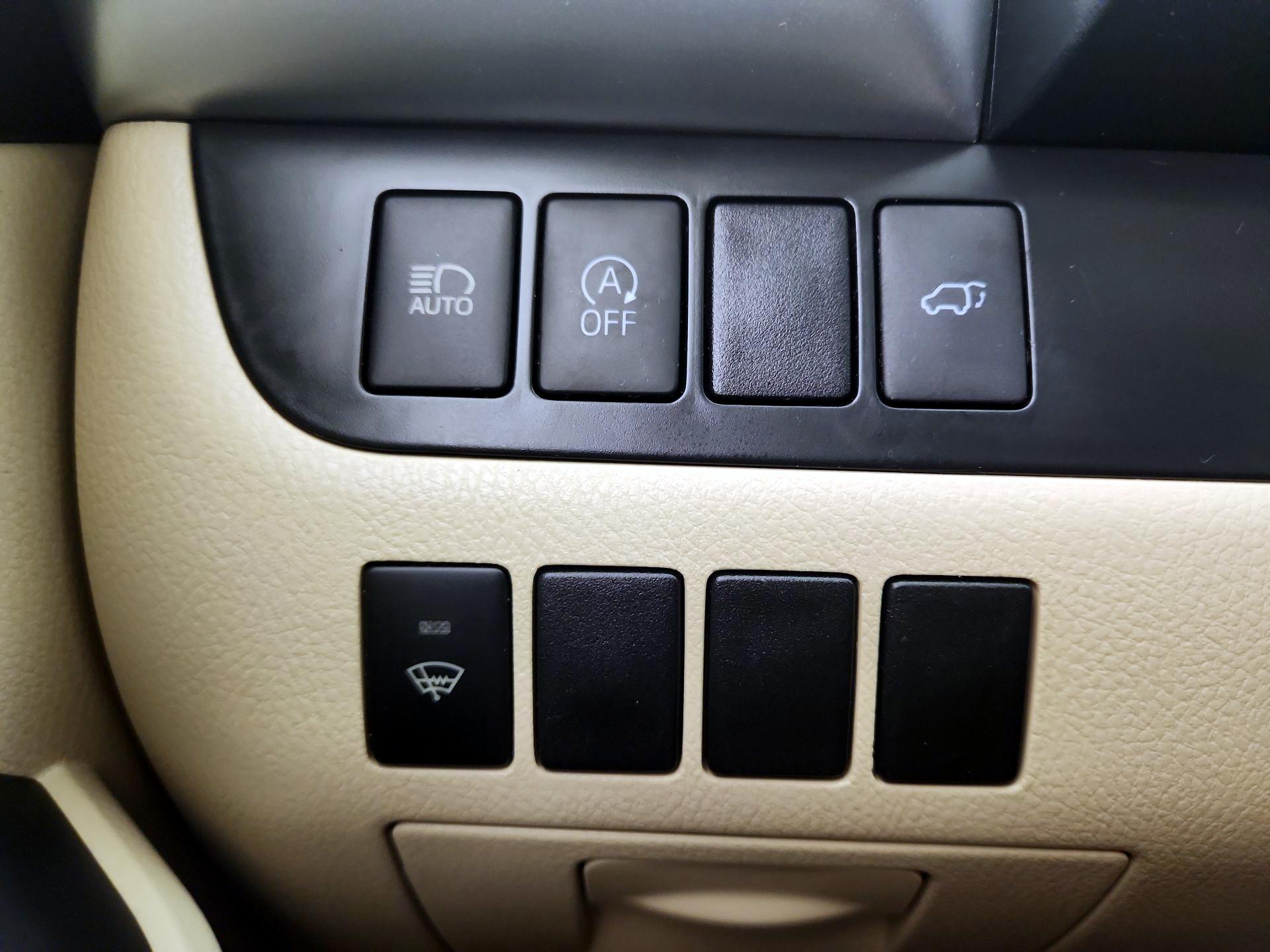 Thumbnail: 2019 Toyota Highlander - 13