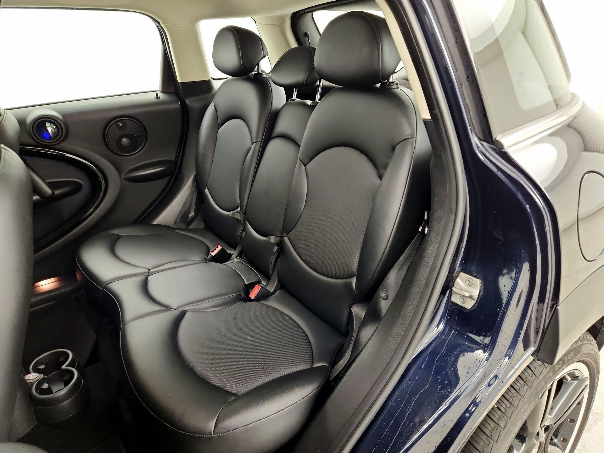 Thumbnail: 2015 MINI Cooper Countryman - 19