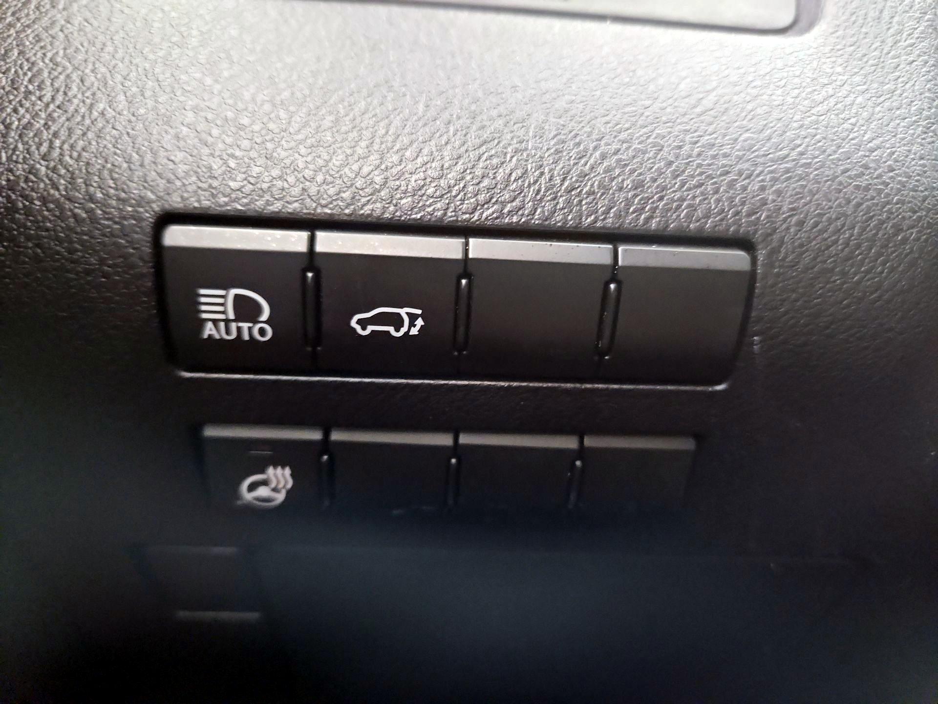 Thumbnail: 2021 Lexus RX - 13