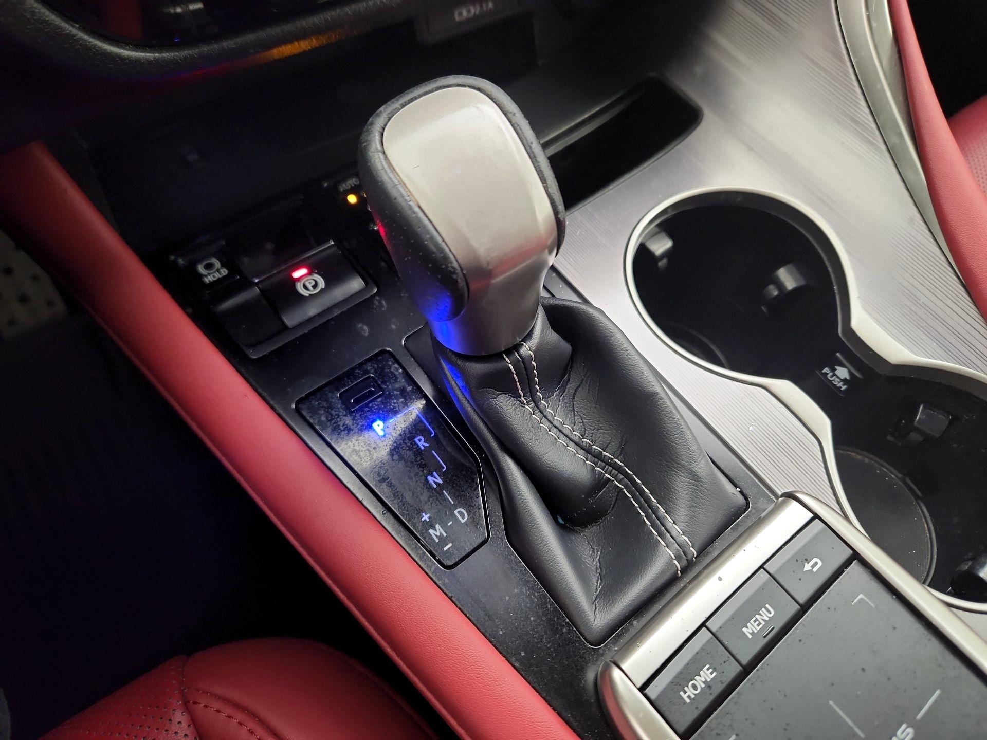 Thumbnail: 2021 Lexus RX - 17