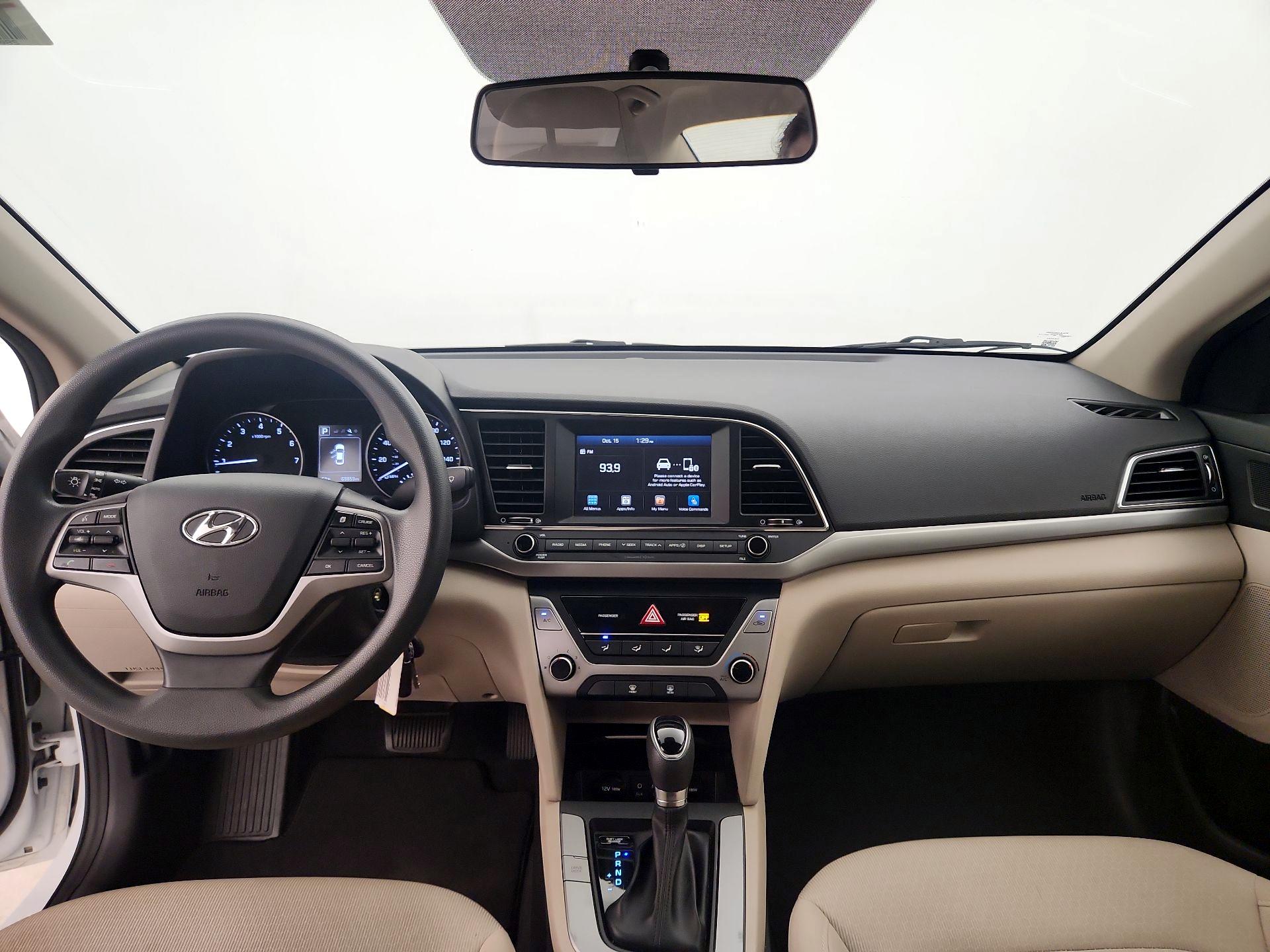 Thumbnail: 2018 Hyundai Elantra - 9