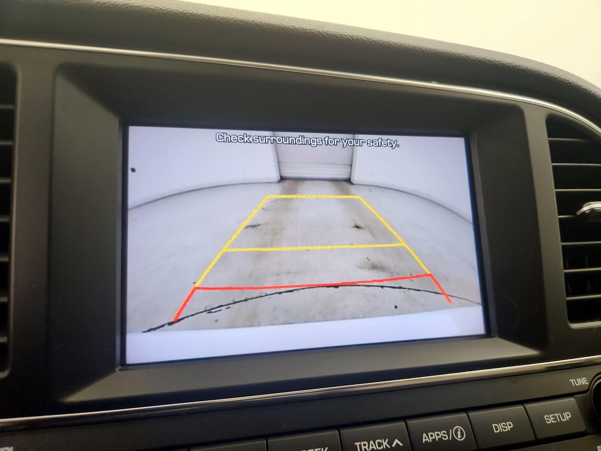 Thumbnail: 2018 Hyundai Elantra - 14