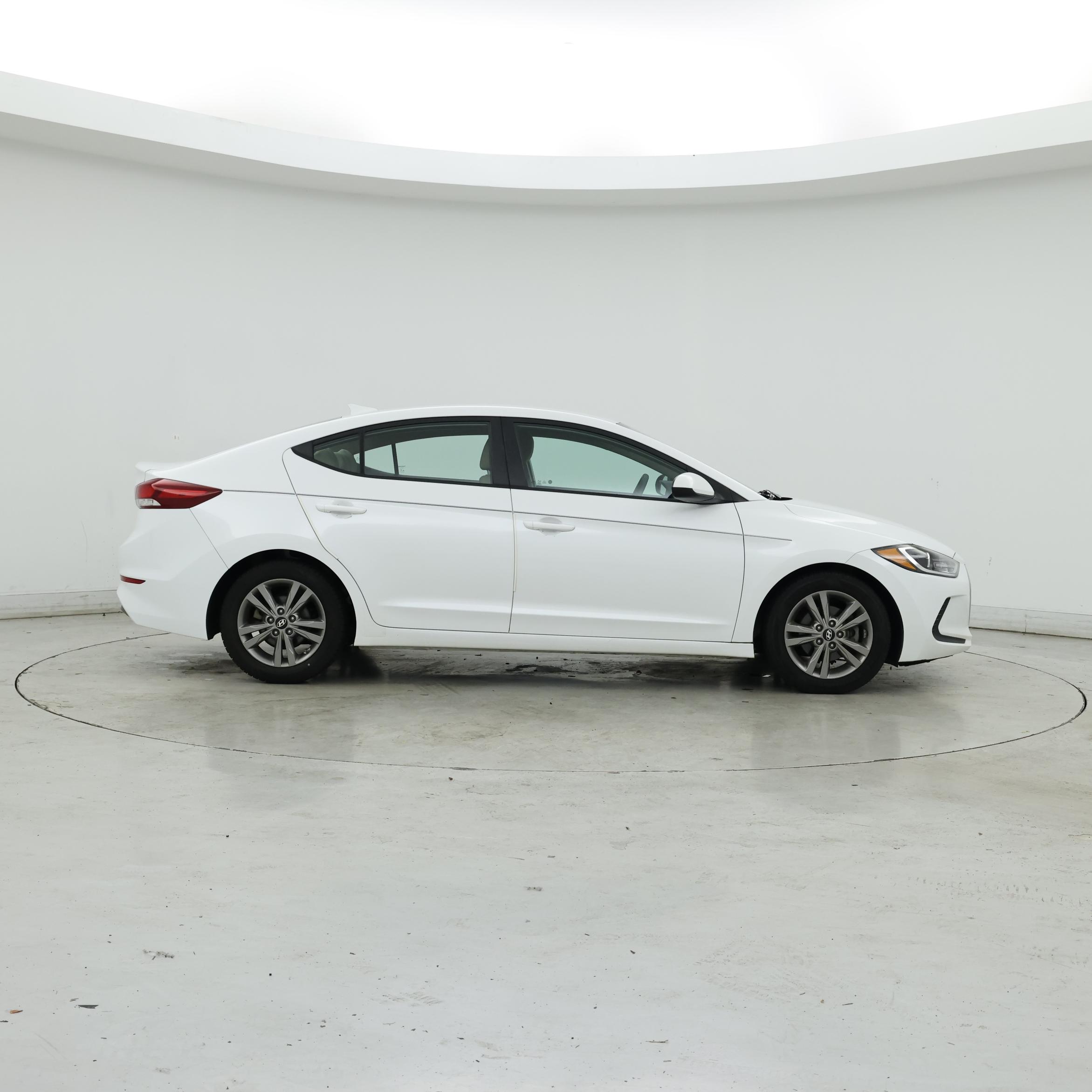 Thumbnail: 2018 Hyundai Elantra - 7