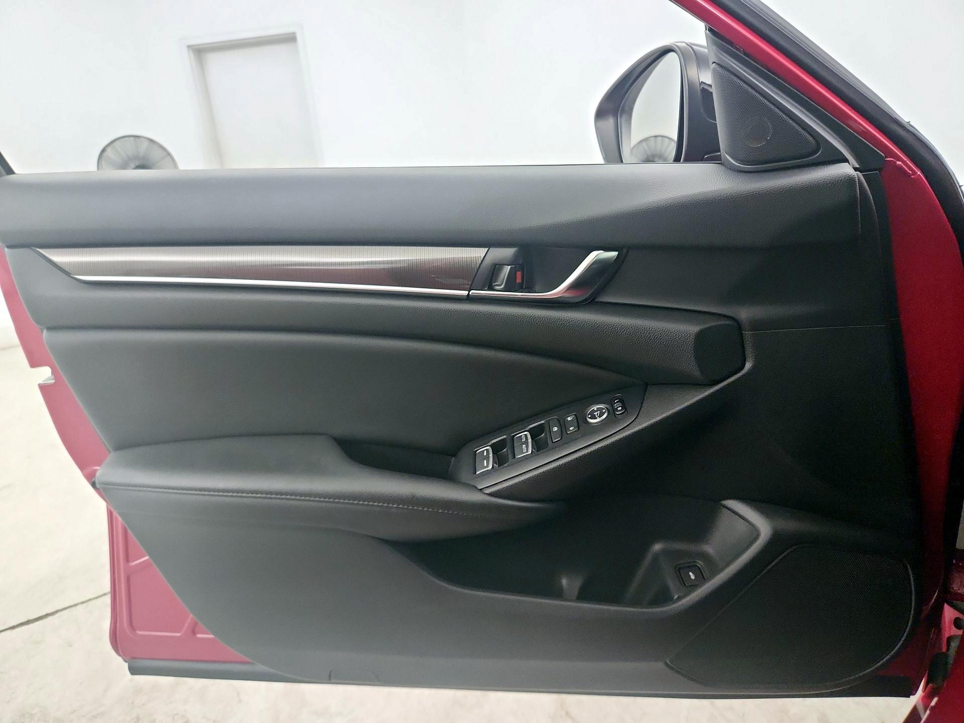 Thumbnail: 2021 Honda Accord - 12