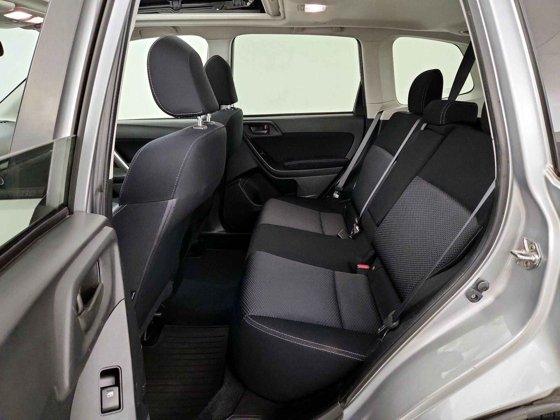 Thumbnail: 2015 Subaru Forester - 20
