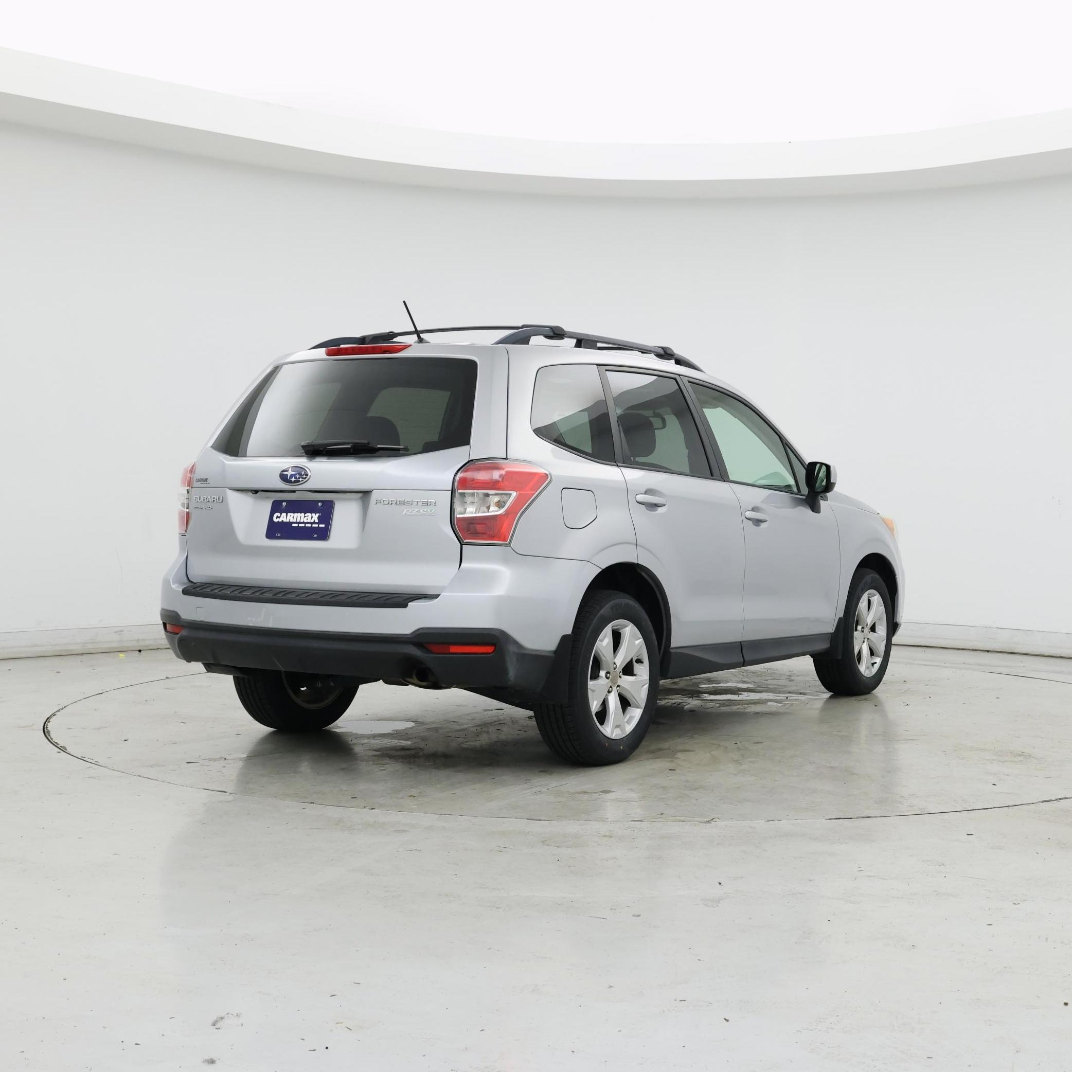 Thumbnail: 2015 Subaru Forester - 8