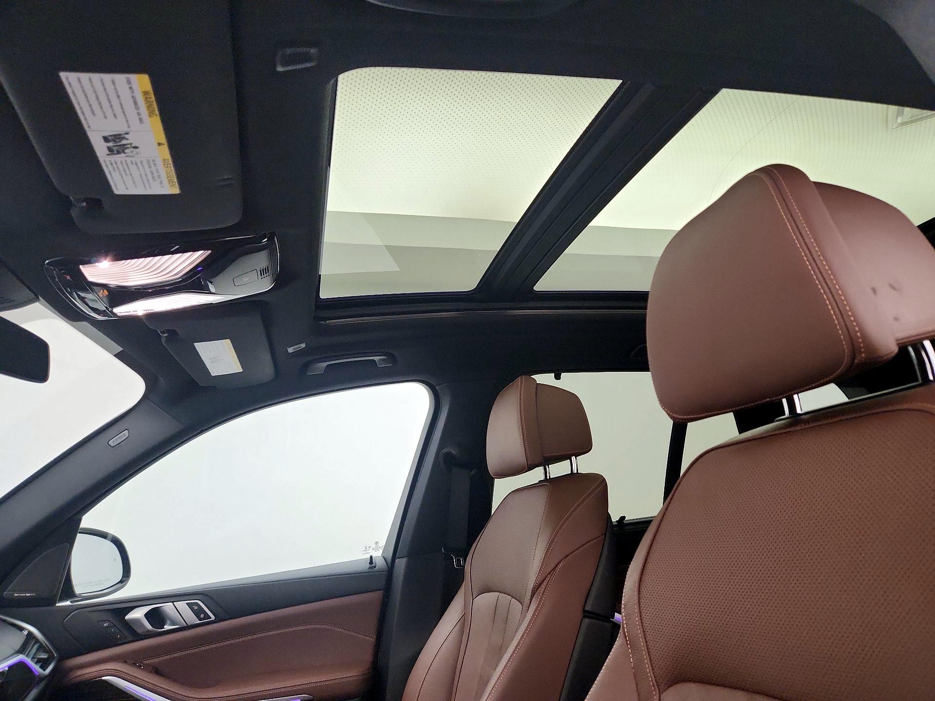 Thumbnail: 2020 BMW X5 - 20