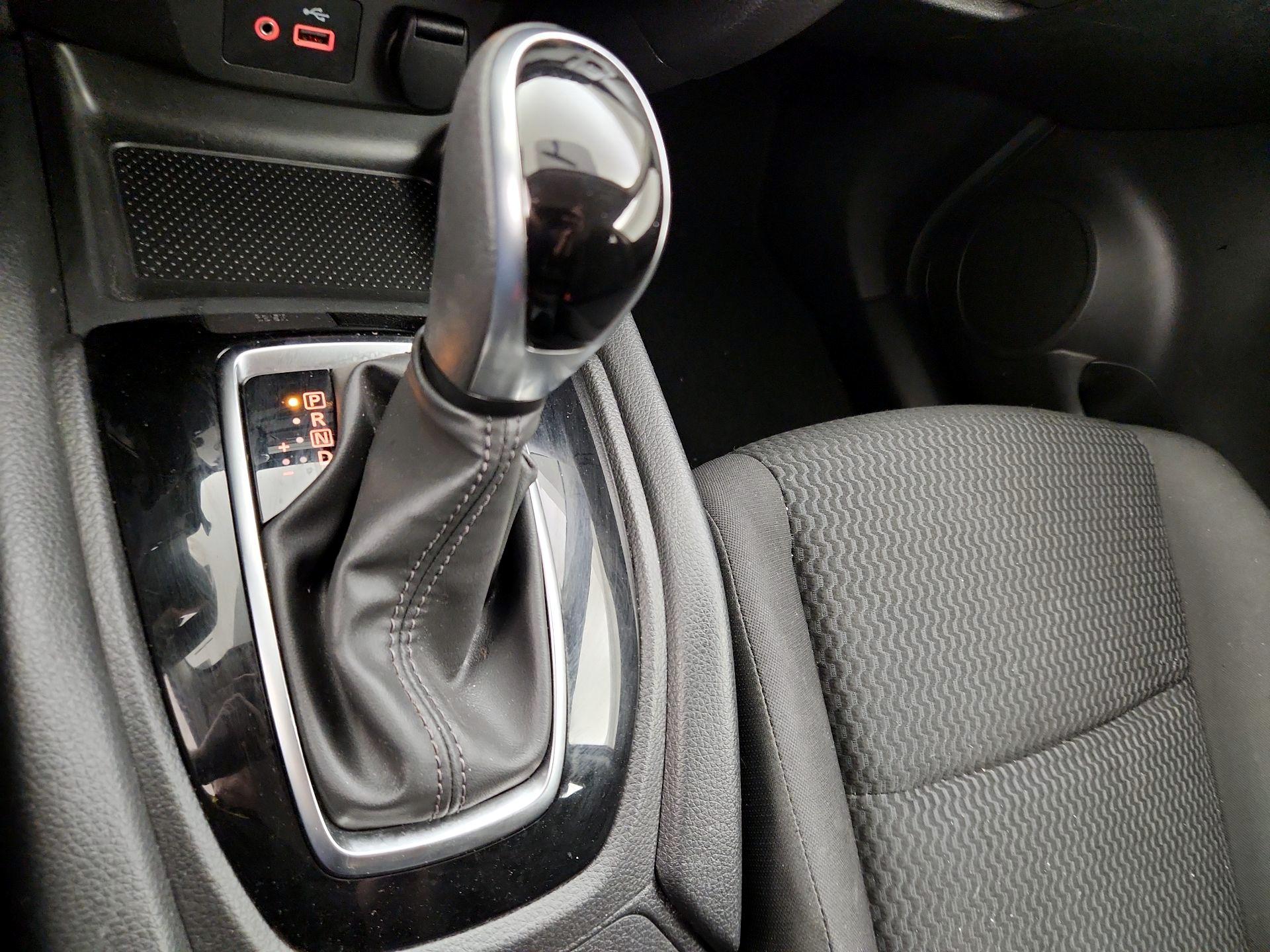 Thumbnail: 2019 Nissan Rogue Sport - 17