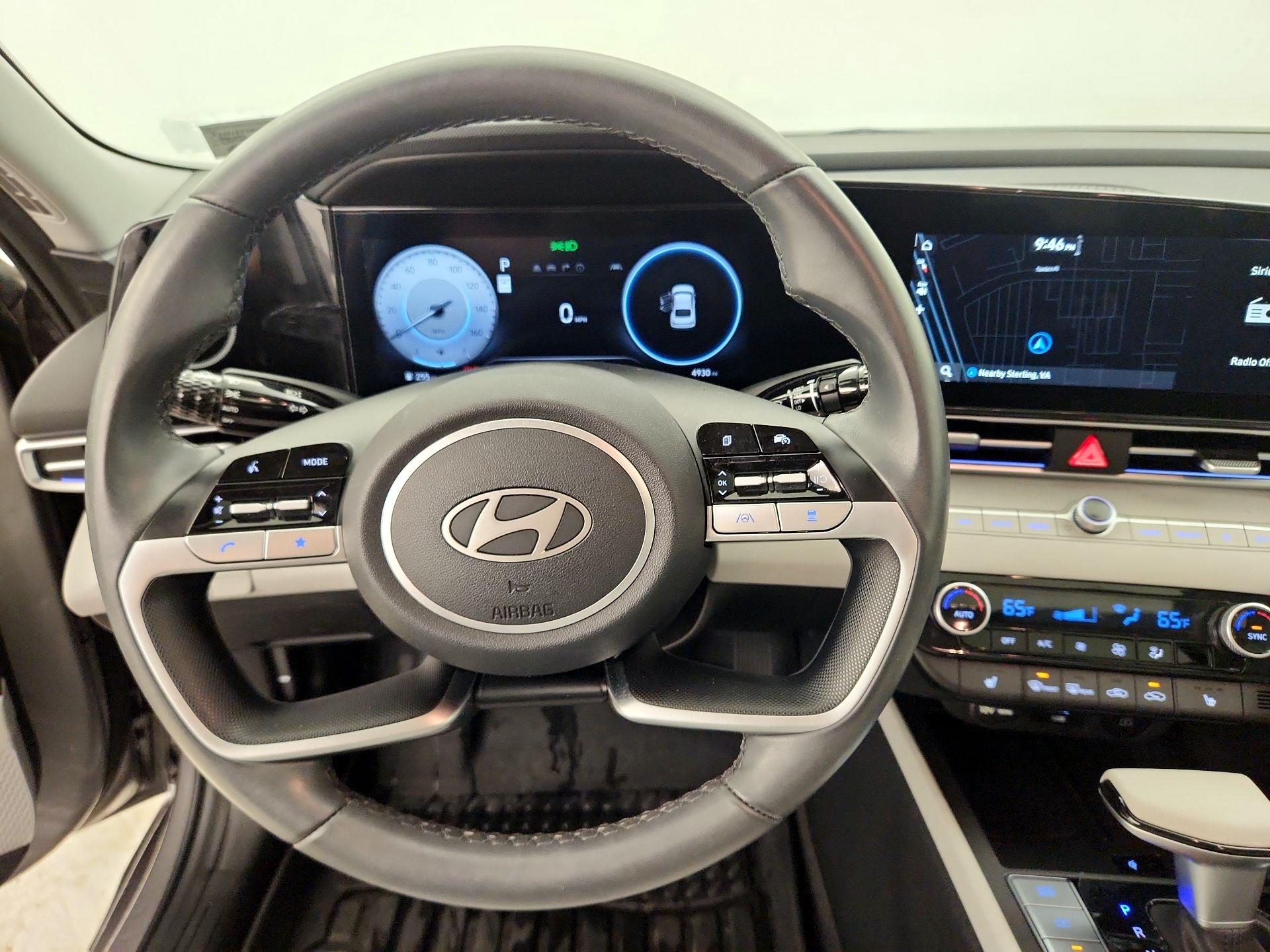 Thumbnail: 2024 Hyundai Elantra - 10