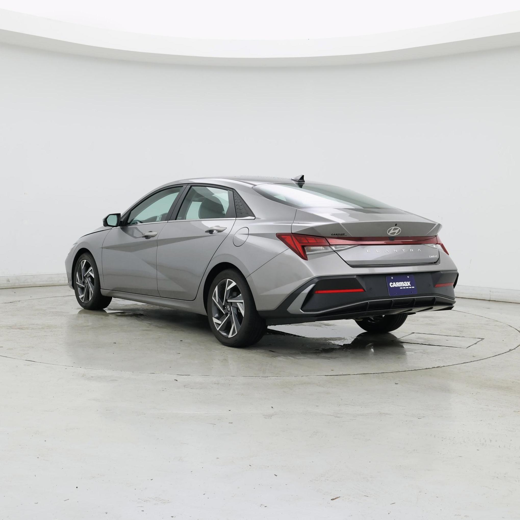 Thumbnail: 2024 Hyundai Elantra - 2