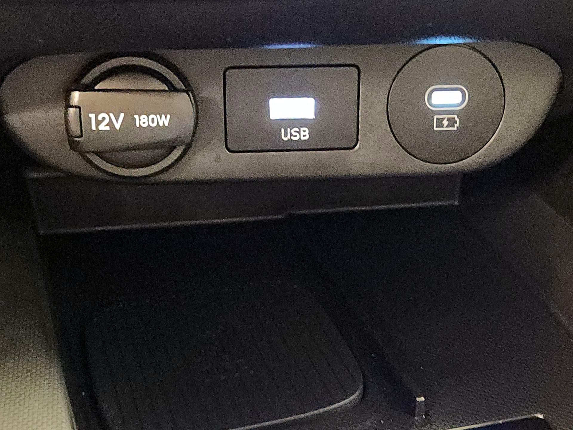 Thumbnail: 2024 Hyundai Elantra - 19