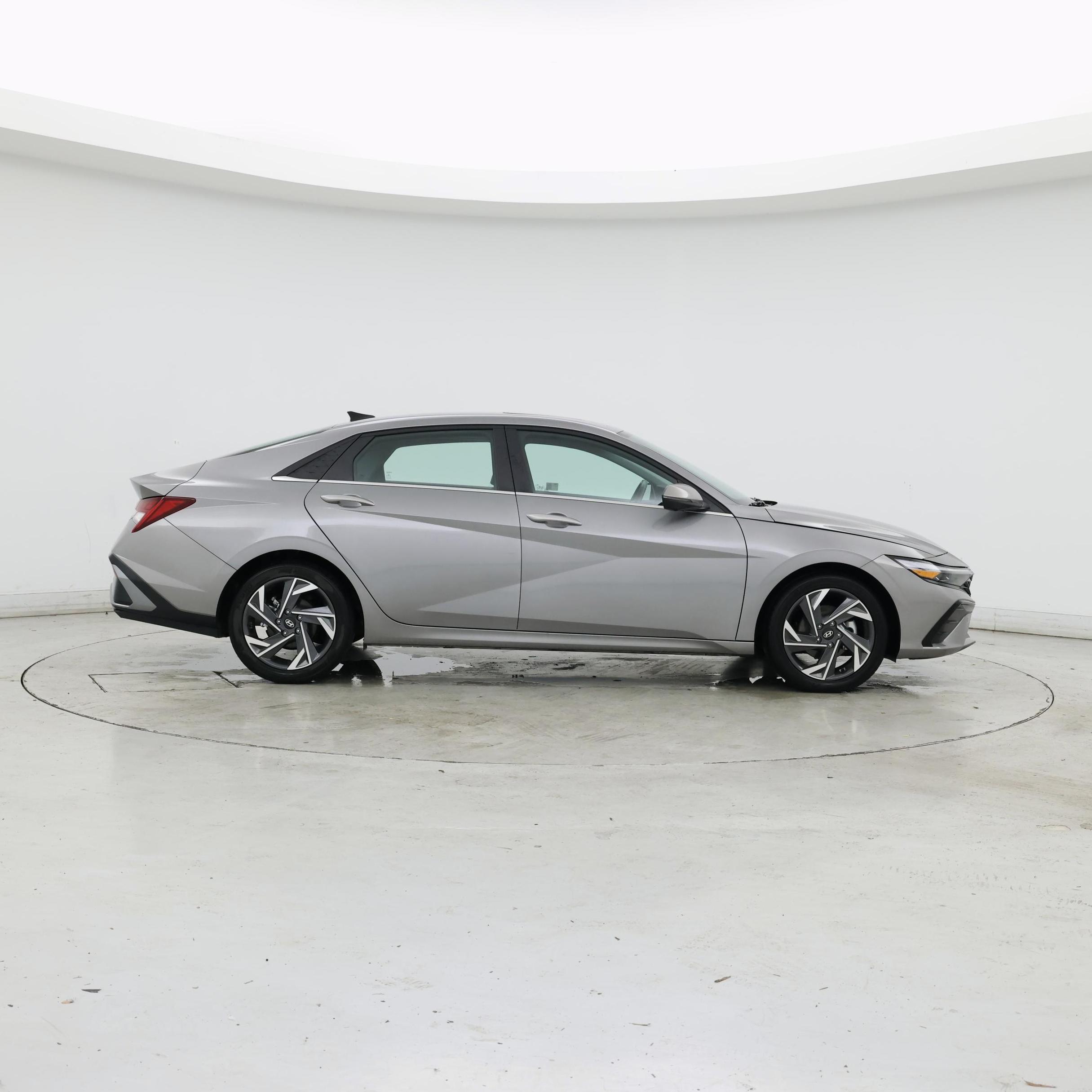 Thumbnail: 2024 Hyundai Elantra - 7