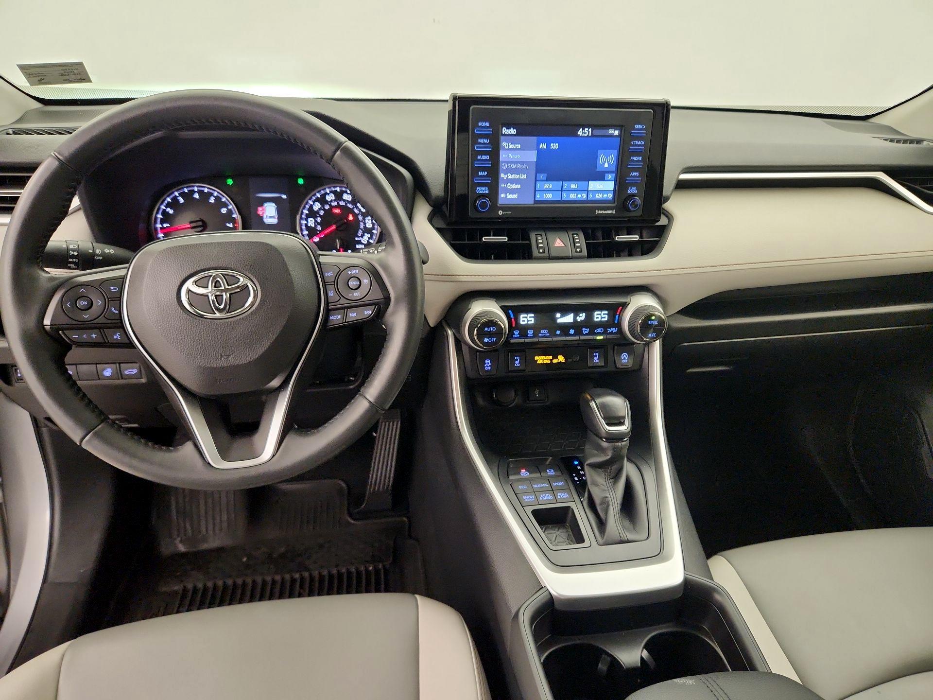 Thumbnail: 2021 Toyota RAV4 - 9