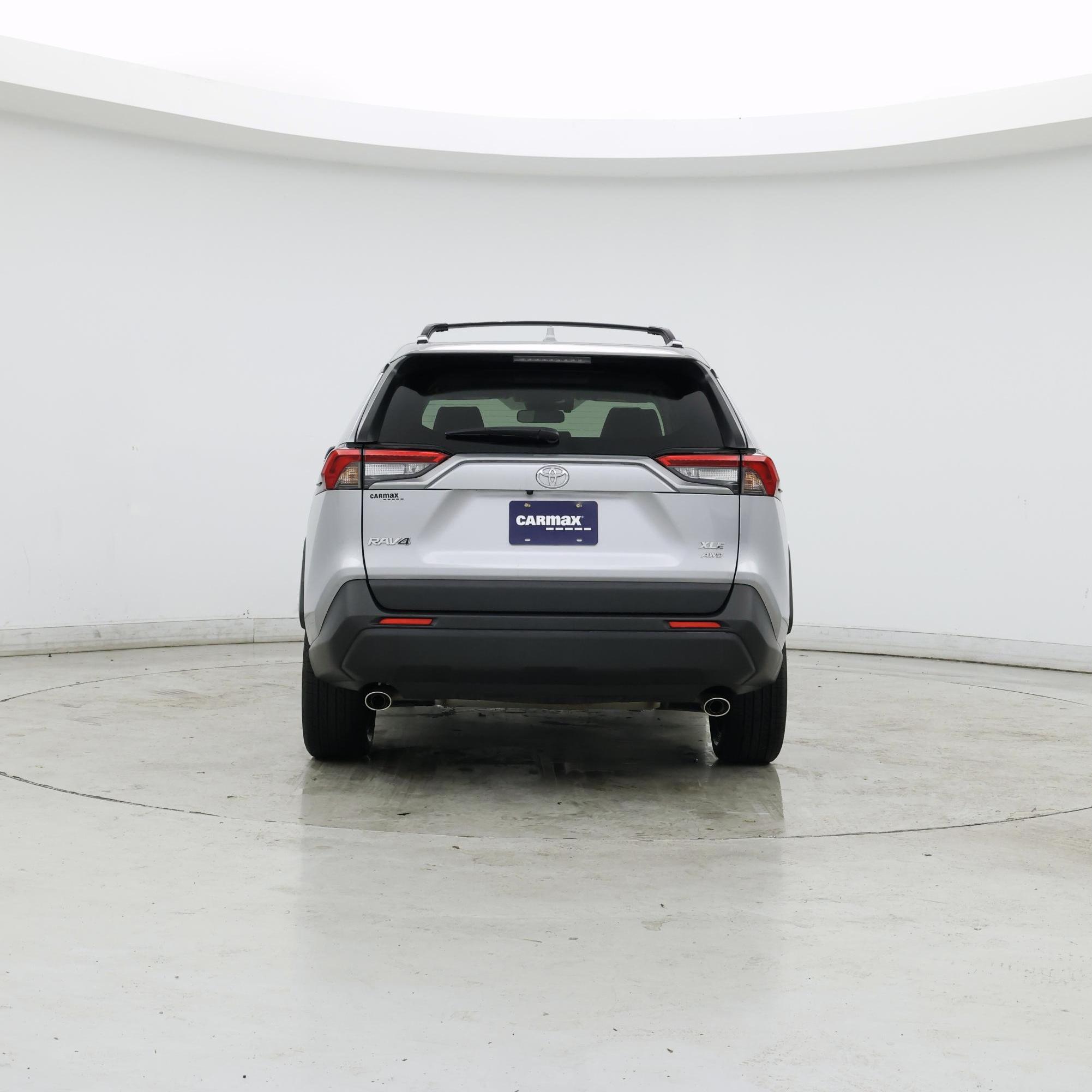 Thumbnail: 2021 Toyota RAV4 - 6