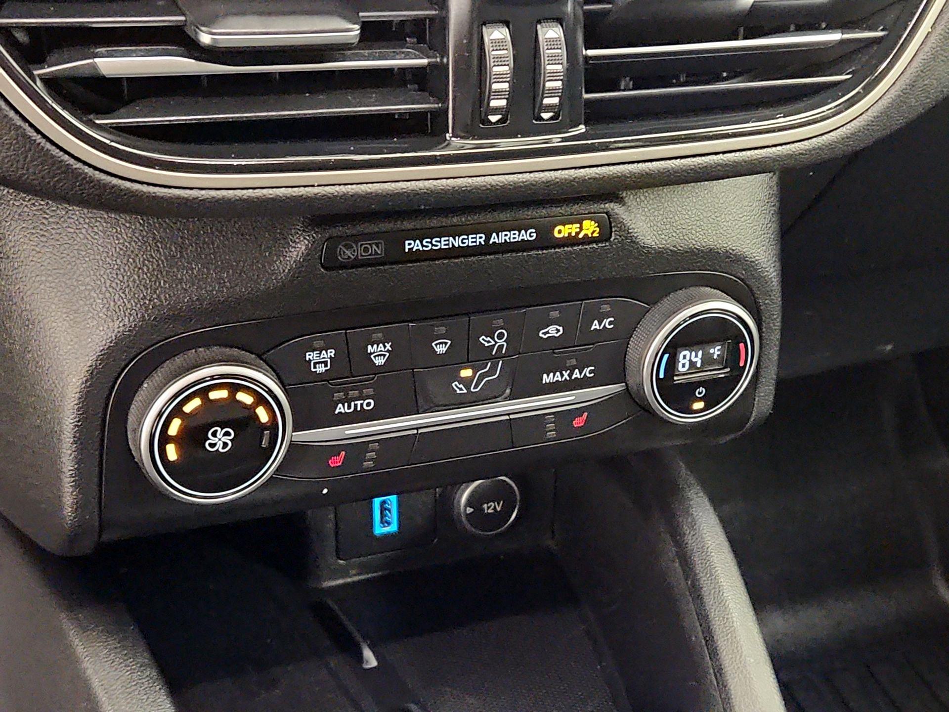 Thumbnail: 2020 Ford Escape - 17