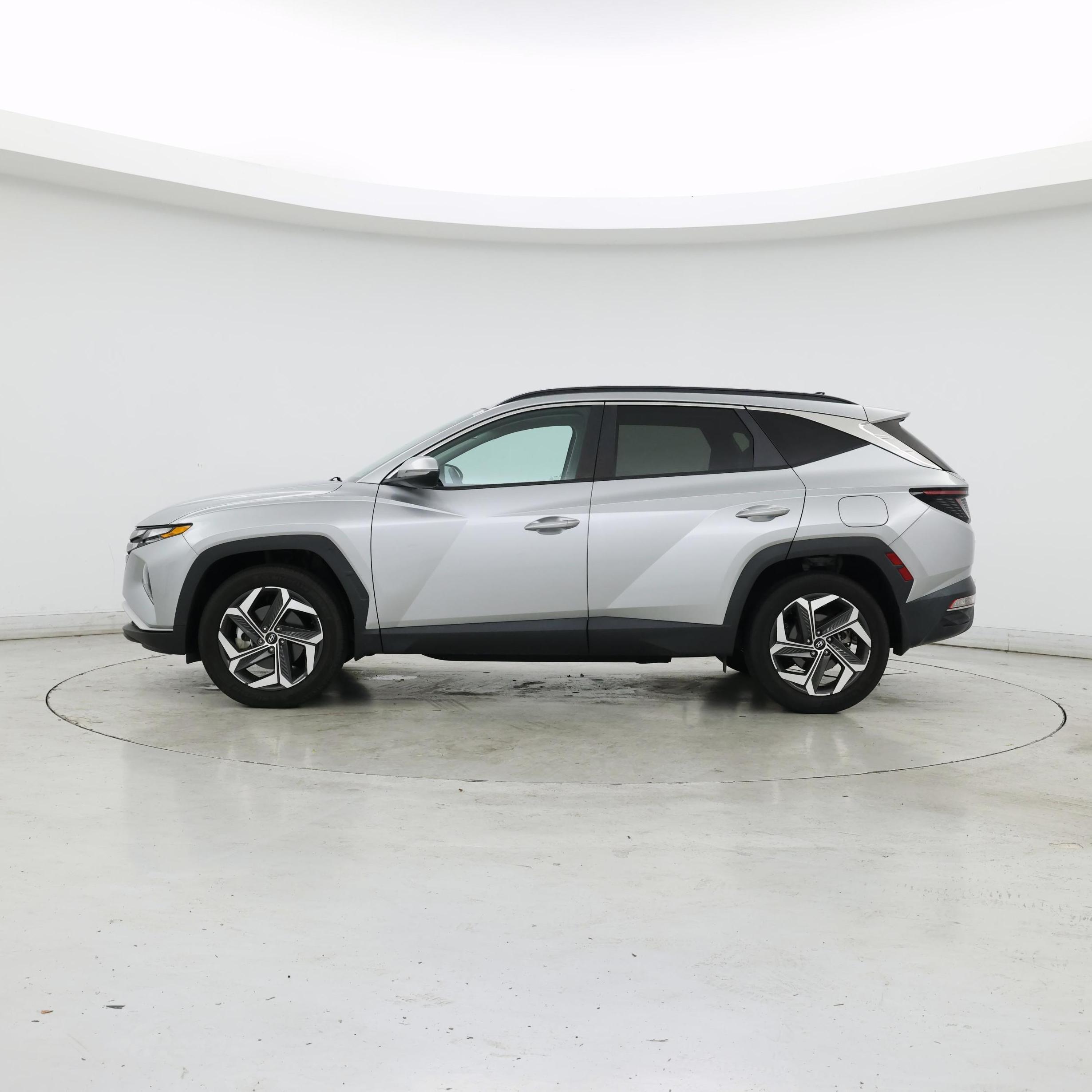 Thumbnail: 2023 Hyundai Tucson - 3