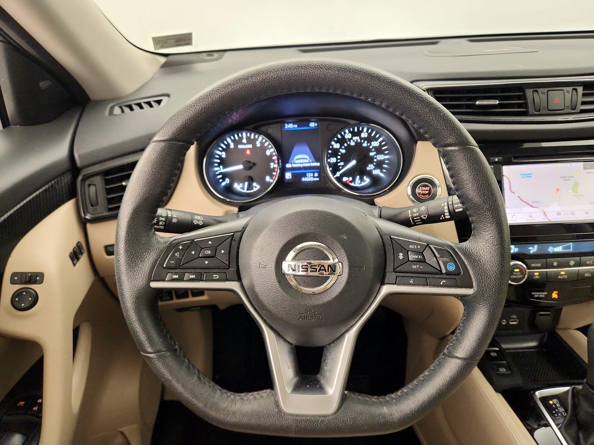 Thumbnail: 2020 Nissan Rogue - 10